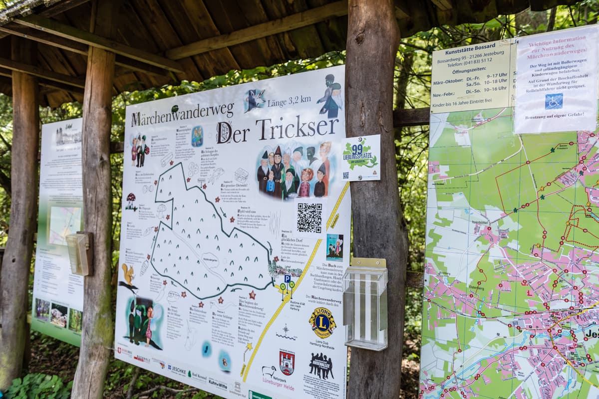 Märchenwanderweg-Infotafel-Wegeverlauf-Stationen