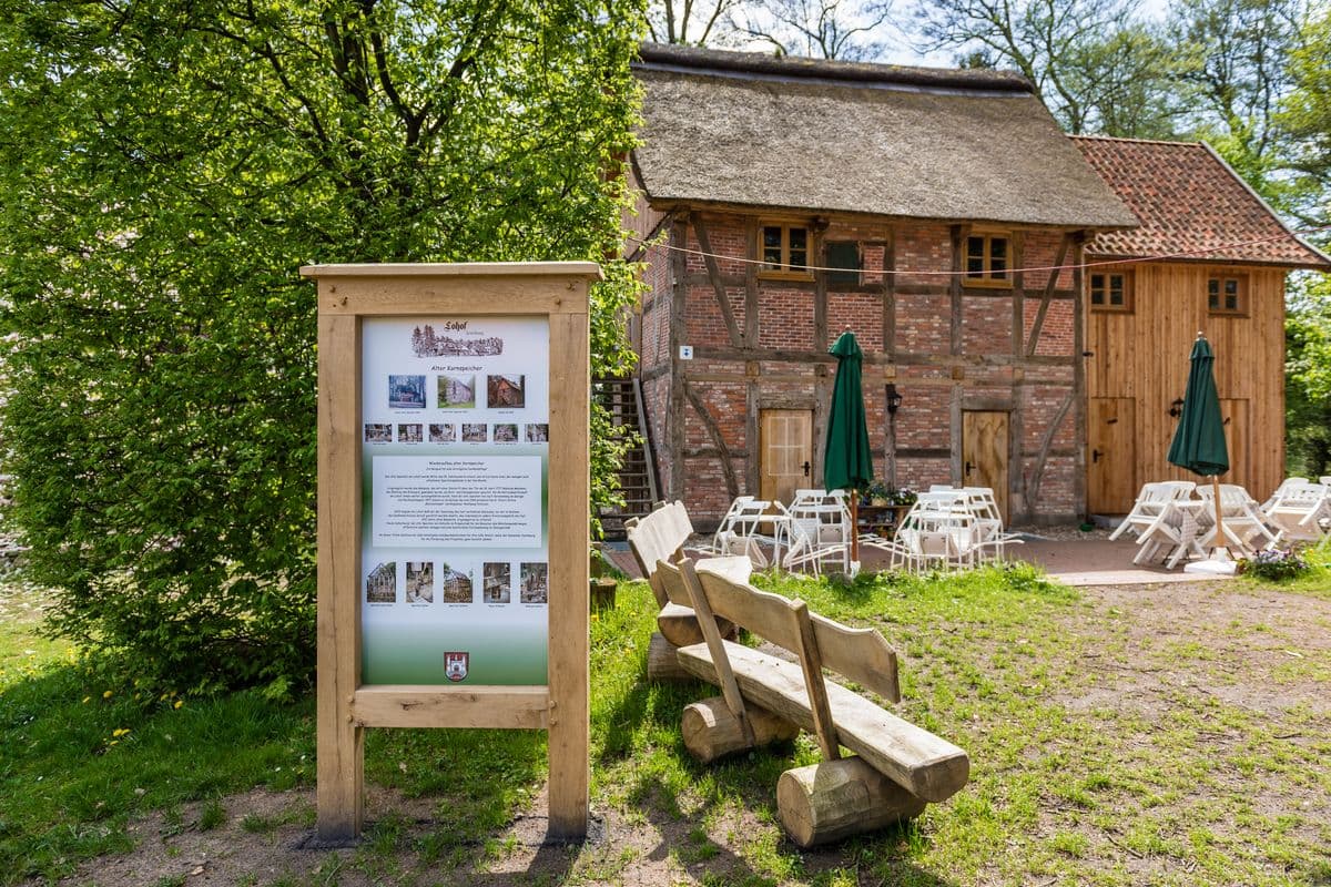 Hofcafé am Märchenwanderweg im Treppenspeicher