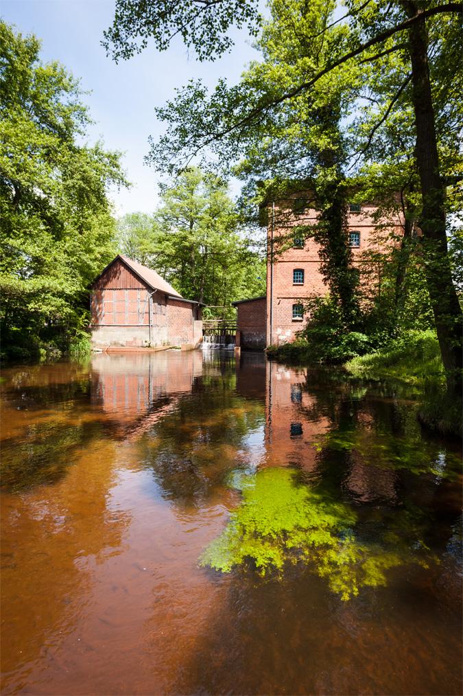 Mueden (Oertze): Historical watermill and tourist information