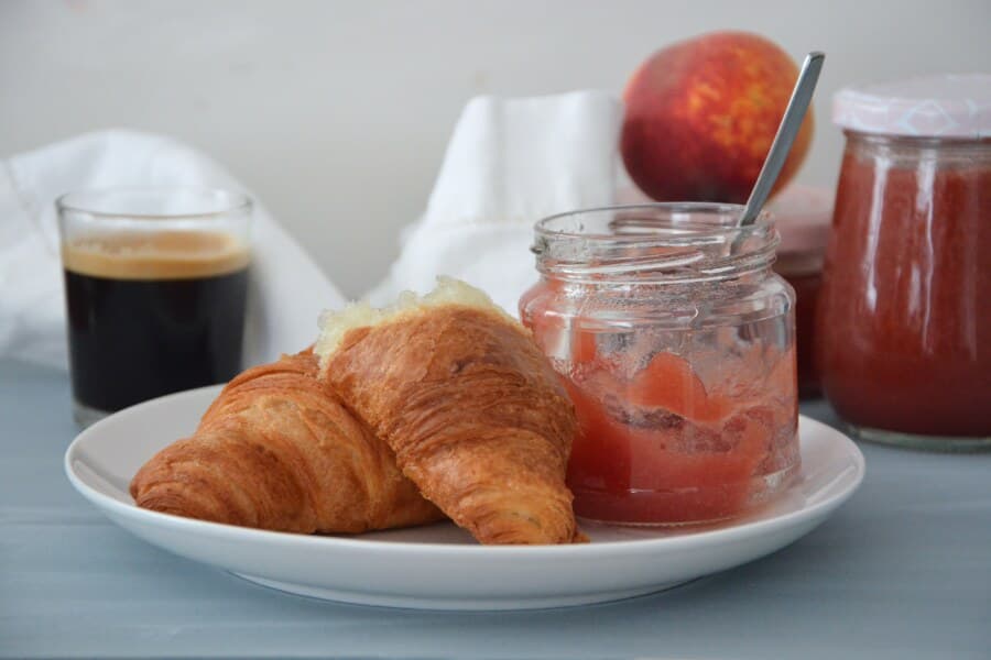 Rezept für eine Pfirsich-Konfitüre mit Honig / Lüneburger Heide
