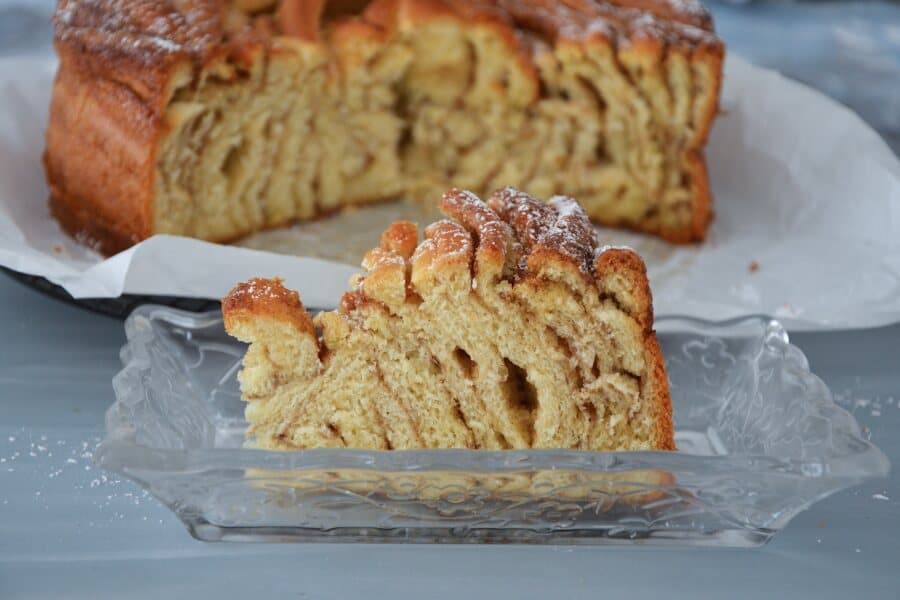 Rezept für Zimtschnecken-Kuchen aus Kartoffel-Hefeteig