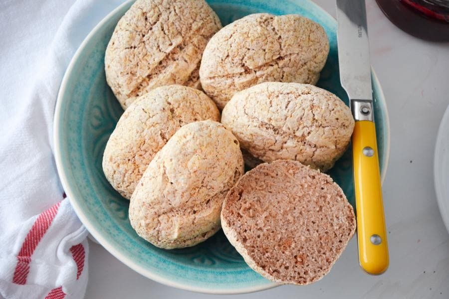 Schnelle, gesunde Buchweizenbrötchen