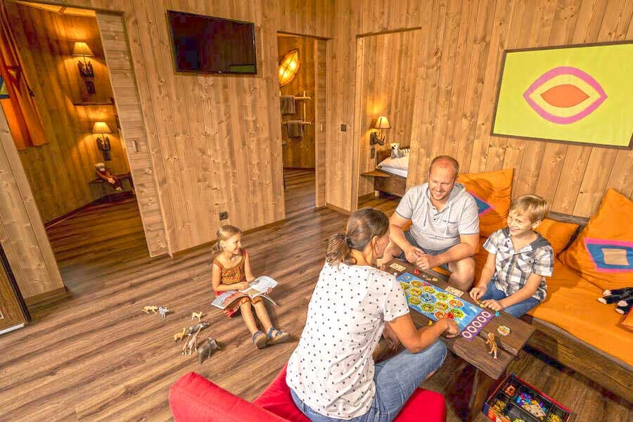 Übernachten im Serengeti Park Hodenhagen