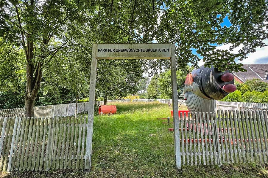 Park für unerwünschte Skulpturen in Tewel