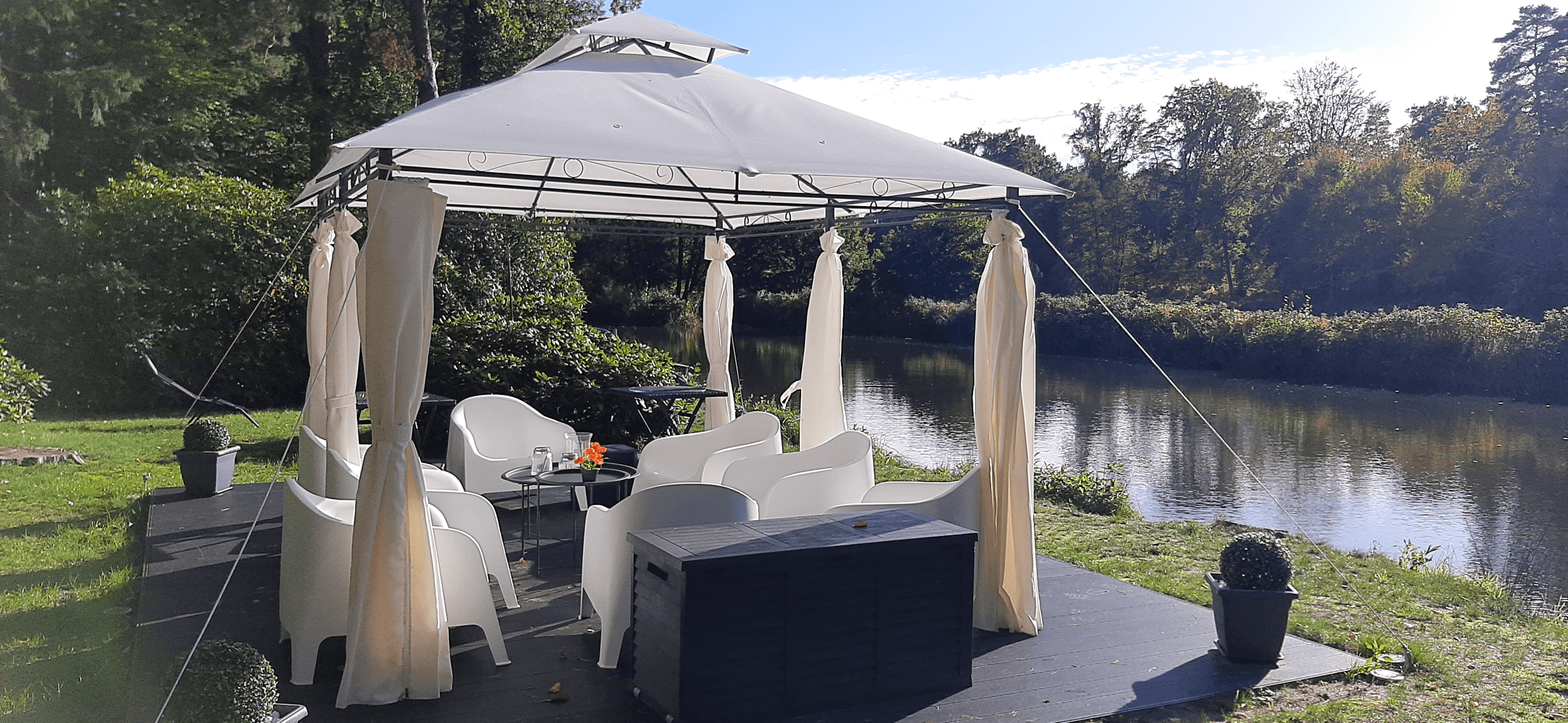 Pavillon am Herrenhaus in Suderburg