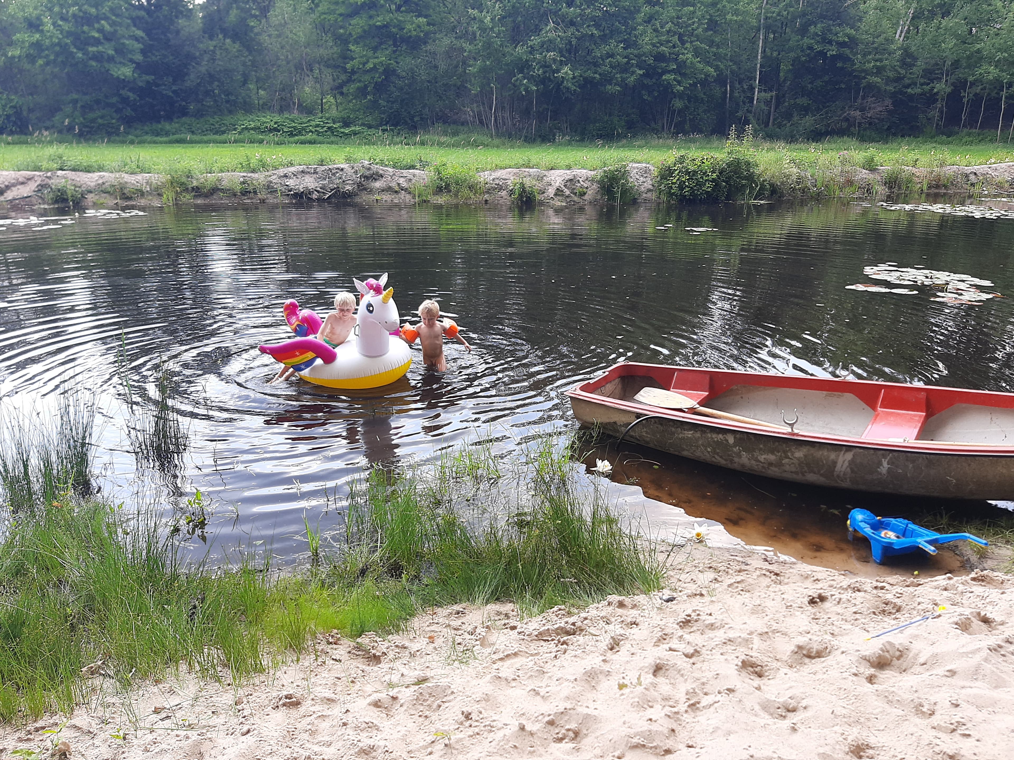 Strand am Herrenhaus in Suderburg