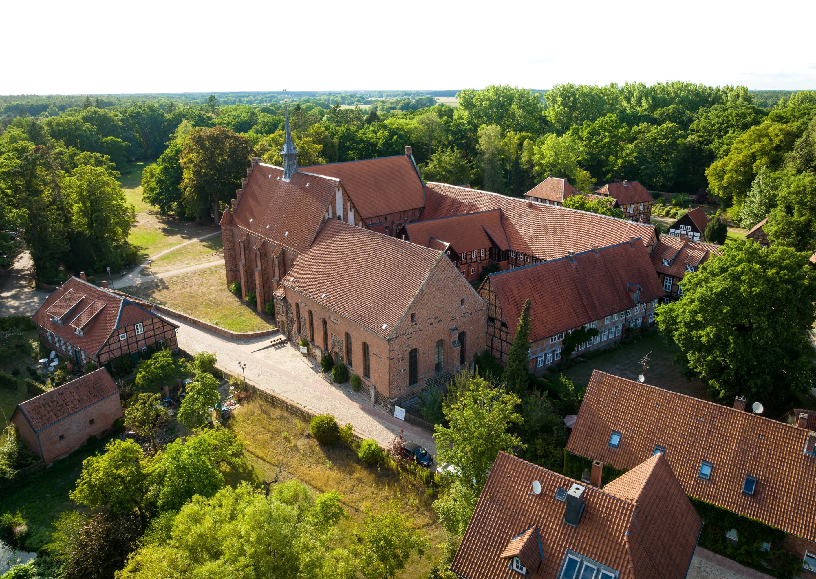 Luftaufnahme vom Kloster Wienhausen