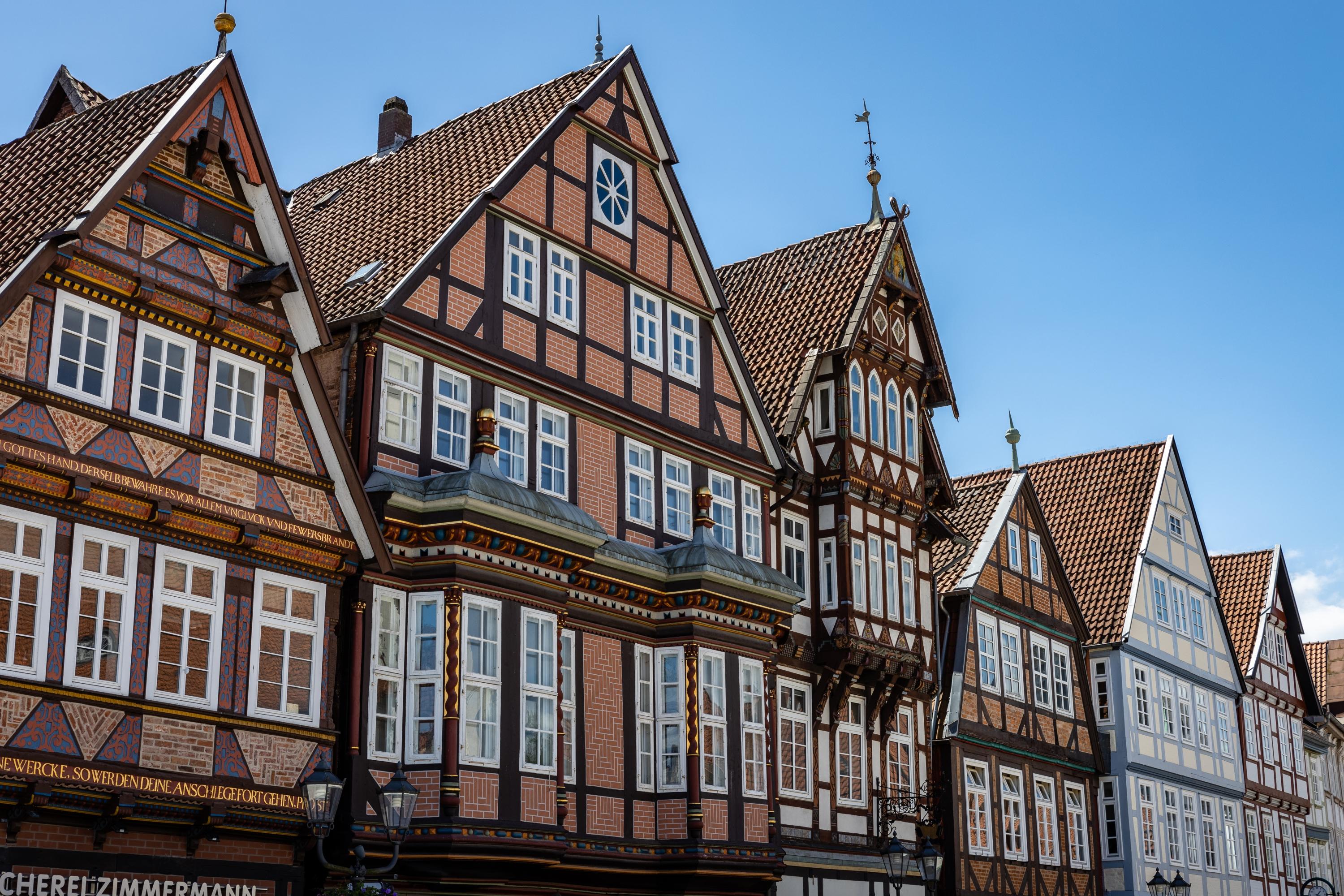 Celle: half-timbered, brick Gothic and Bauhaus - tradition meets modern age (bike tour 67km)