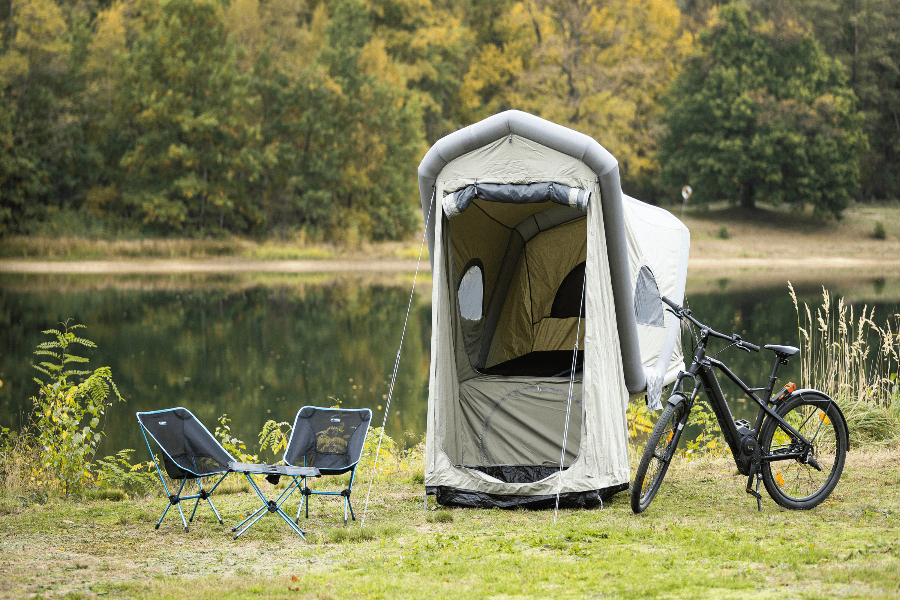 Camping Fahrradanhänger B-Turtle mit Campingstühlen