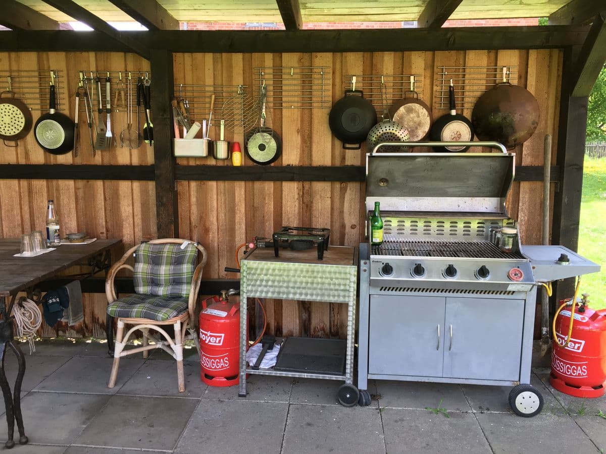 Outdoor-Küche und Grill