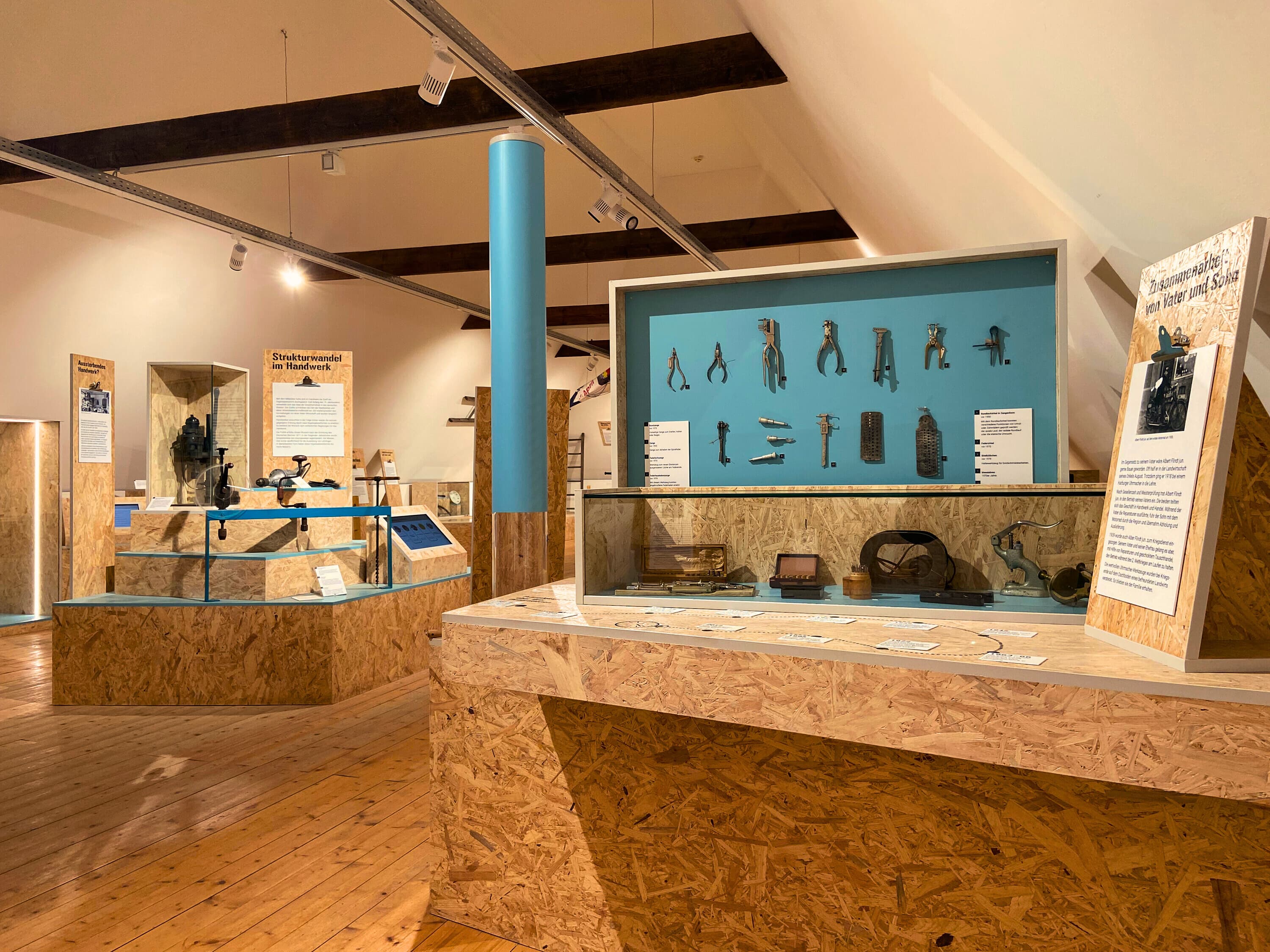 Dauerausstellung im Haus des Handwerks Museum Kiekeberg
