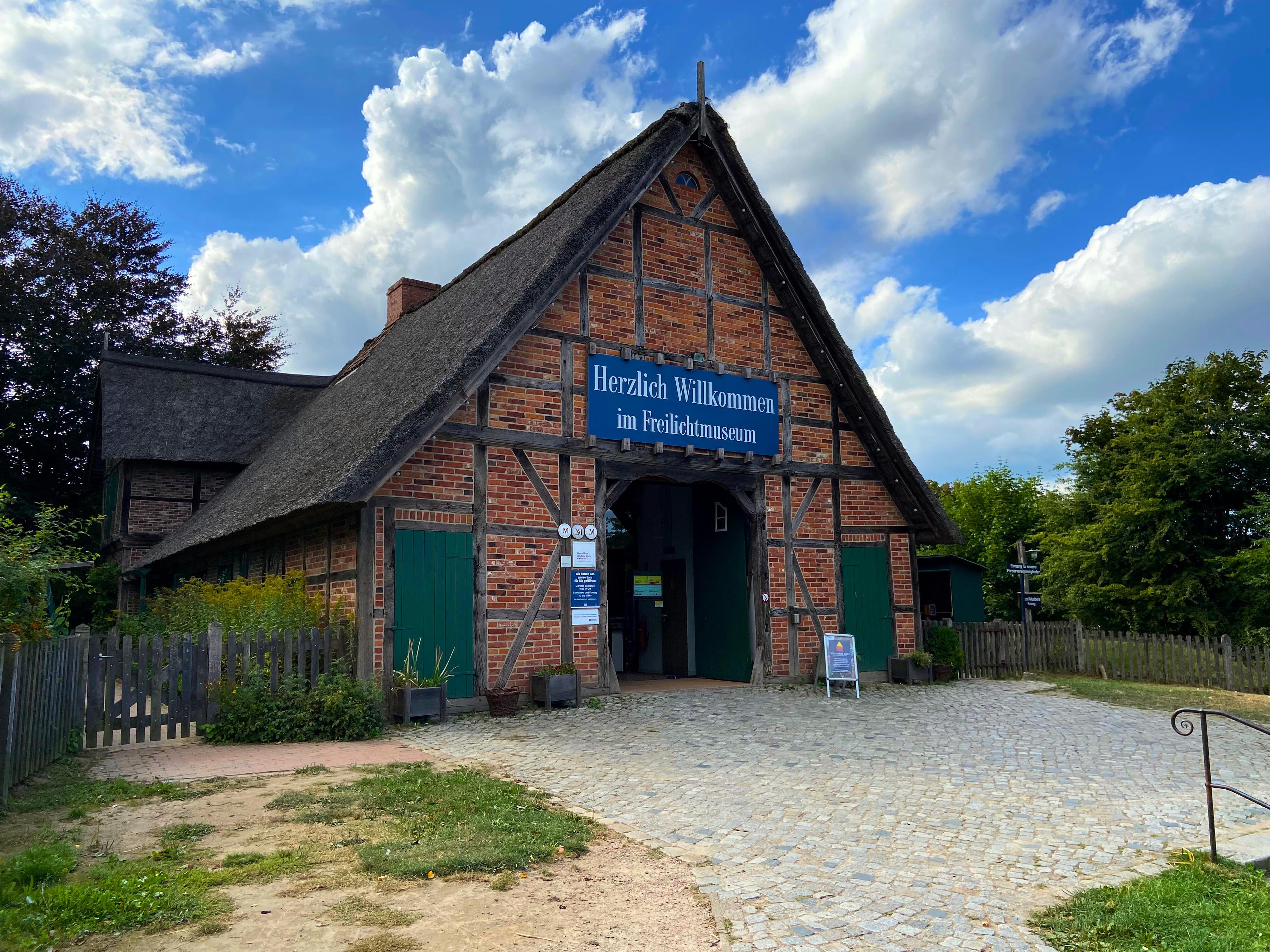 Rosengarten: Freilichtmuseum am Kiekeberg