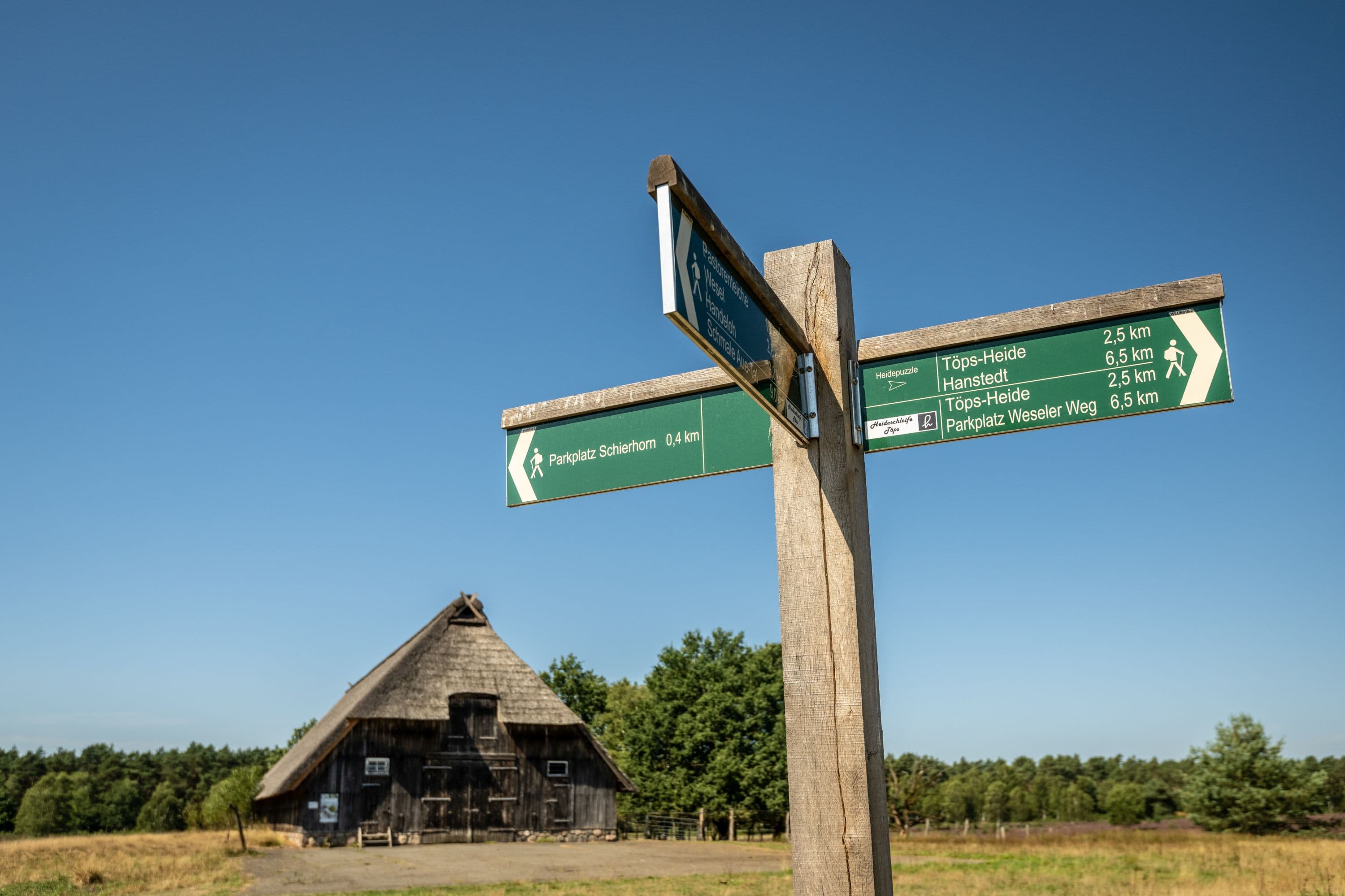 Weseler Heide Undeloh Wegweiser