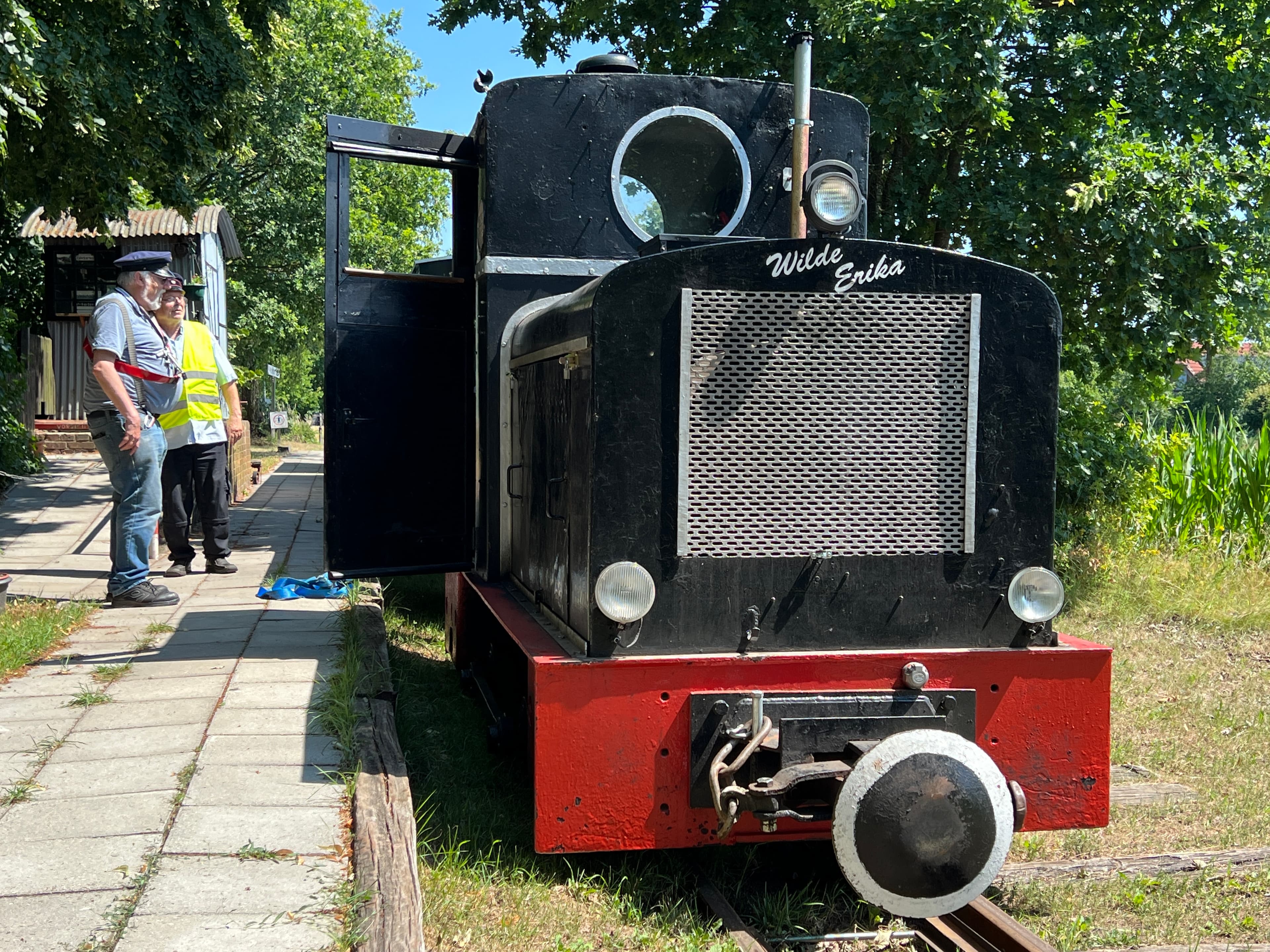 Wilde Erika ist die Lok der Schmalspurbahn