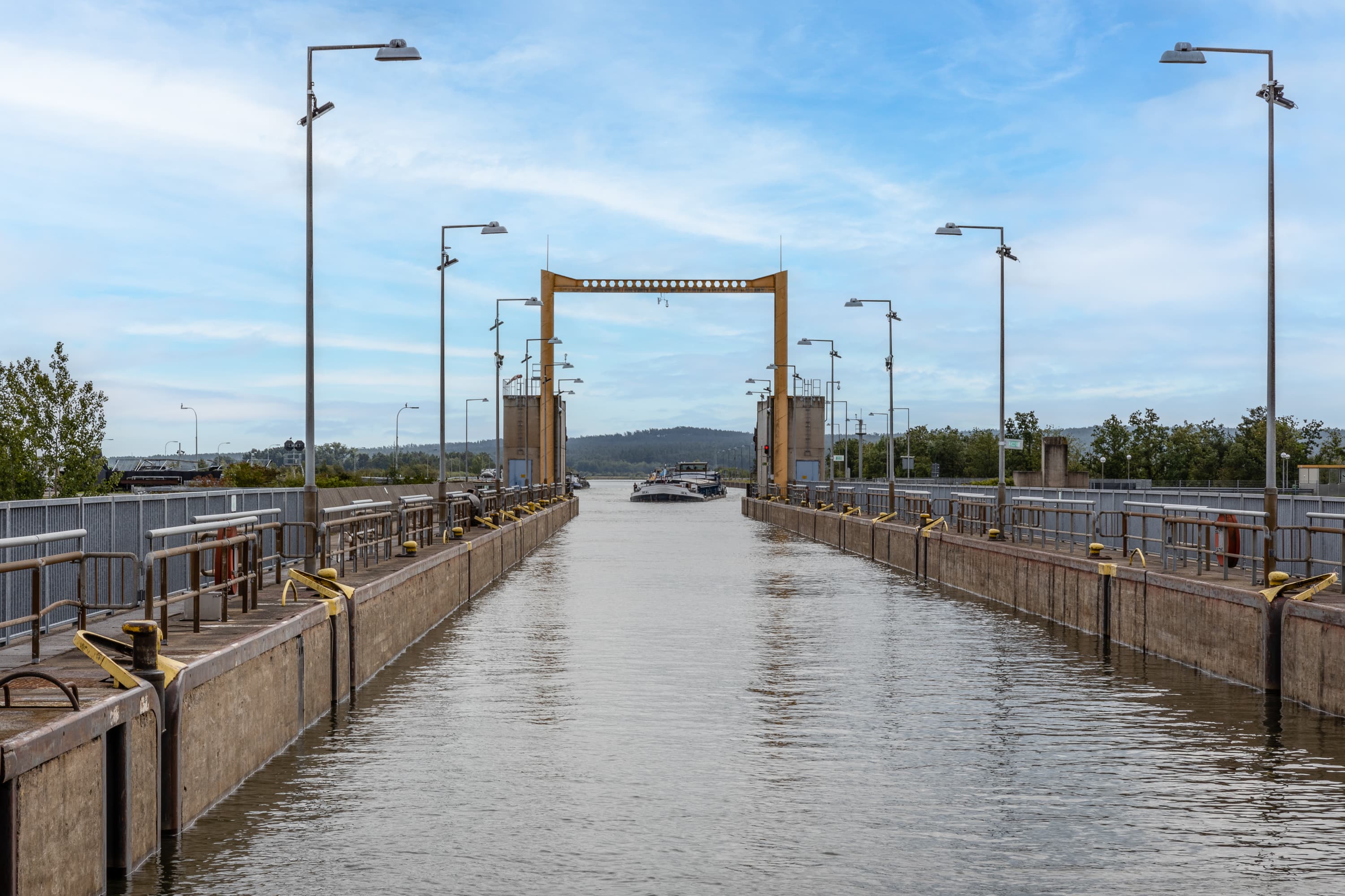 Schleuse Uelzen Esterholz, Einfahrt oben