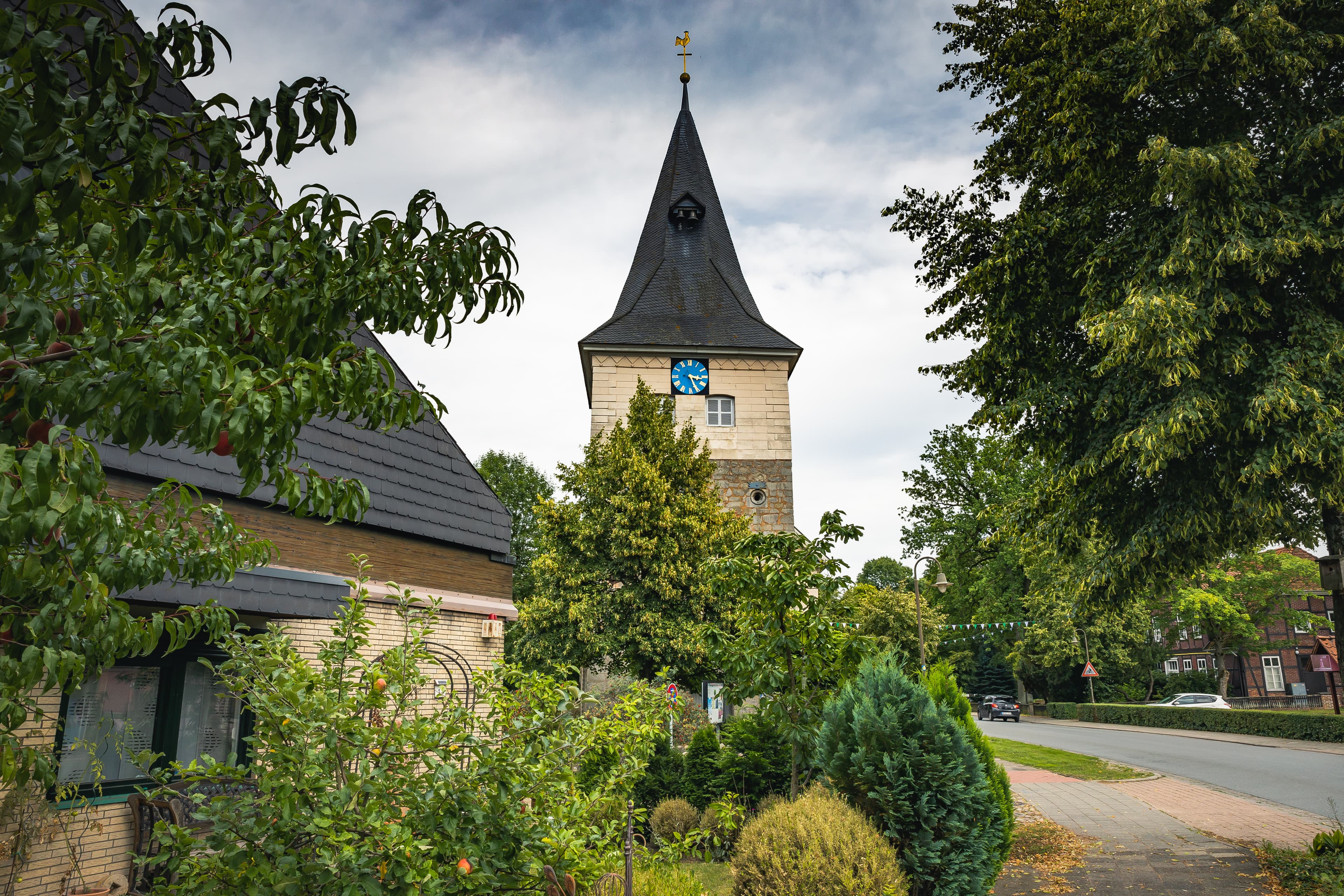 Blick auf die Kirche in Ahlden