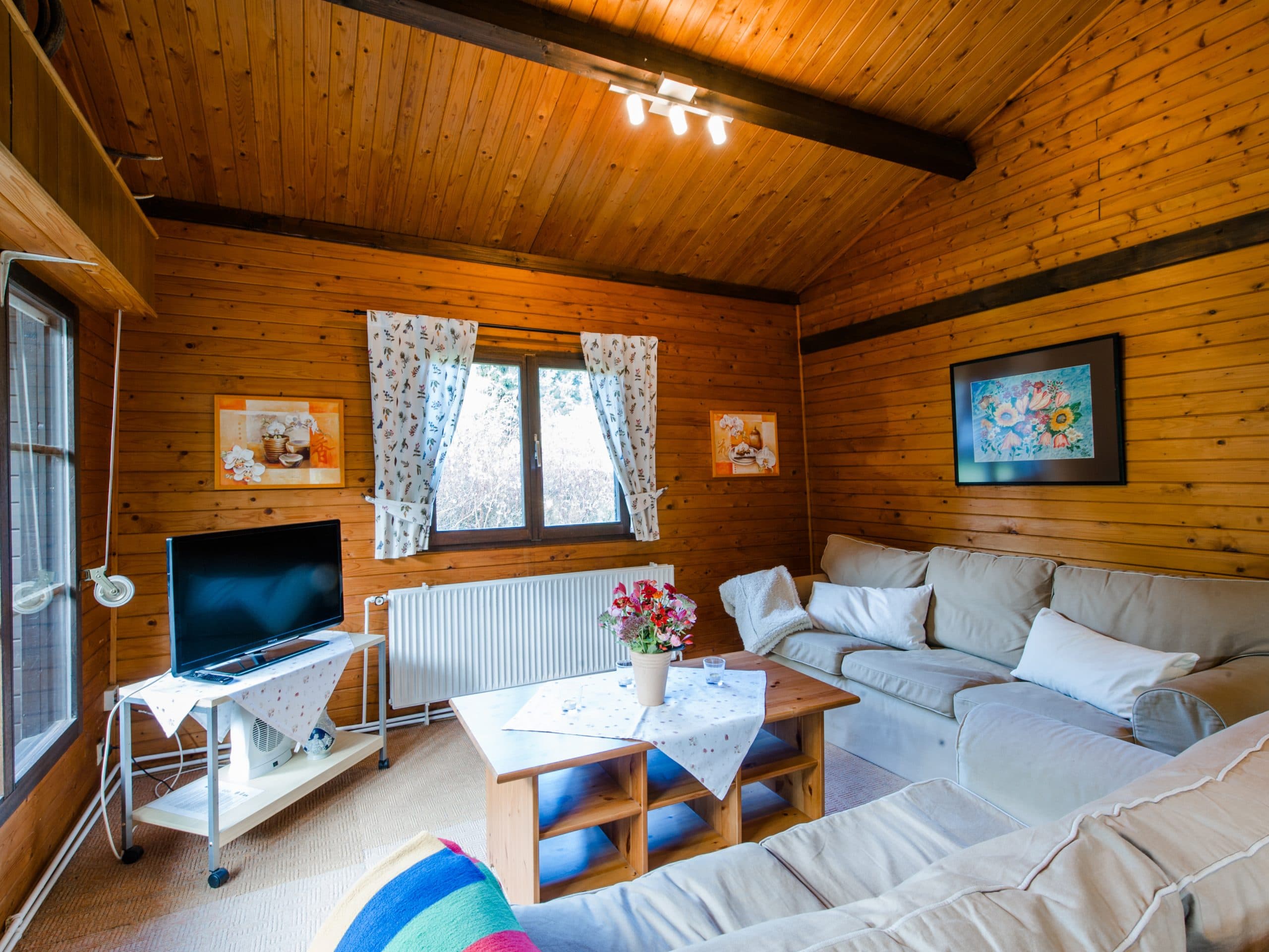 Heidegut Eschede Ferienhaus Biberburg Wohnzimmer