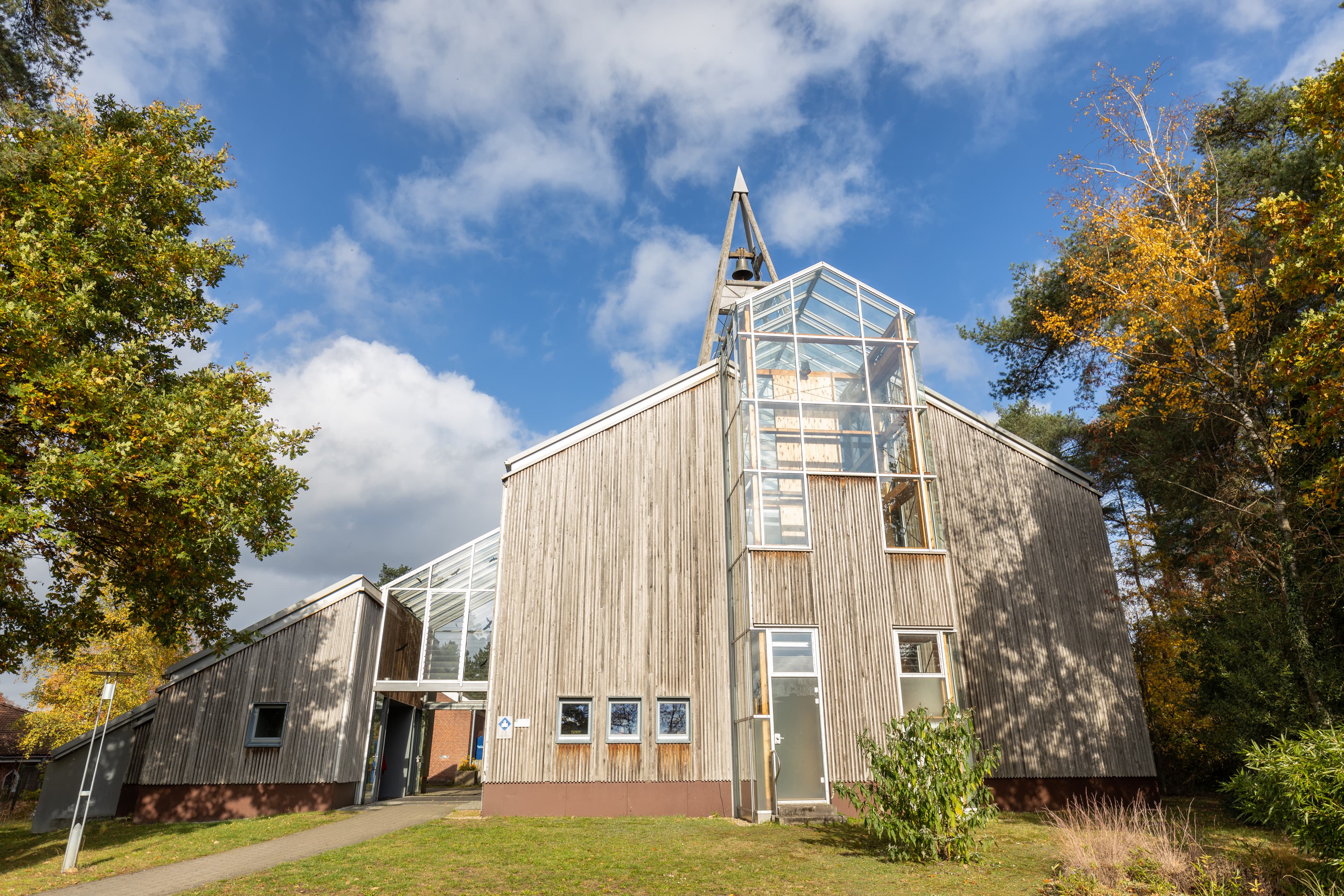 Eine Welt Kirche in Schneverdingen liegt auf dem Pilgerweg