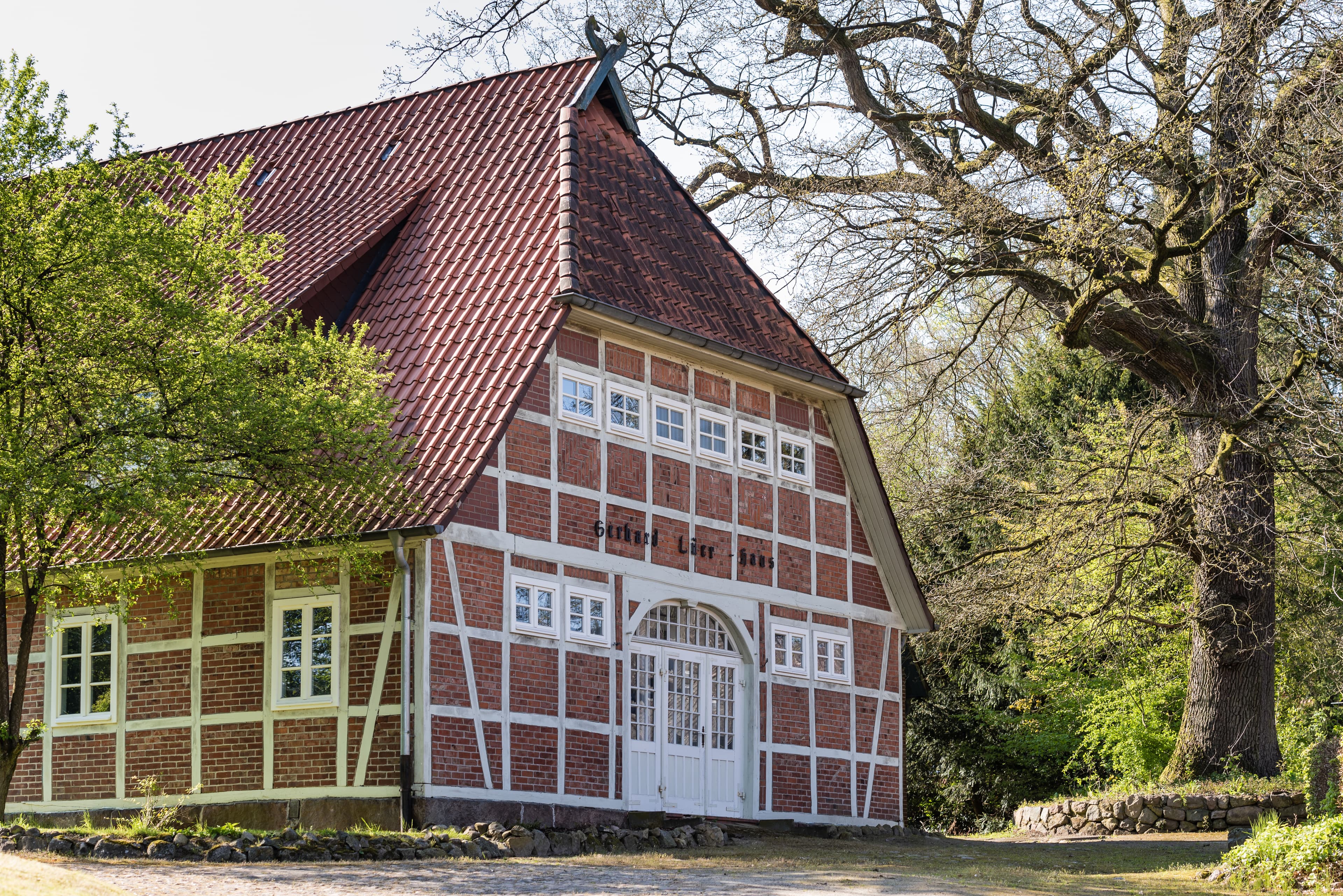 Undeloh ist eine Station des Leine Heide Radwegs