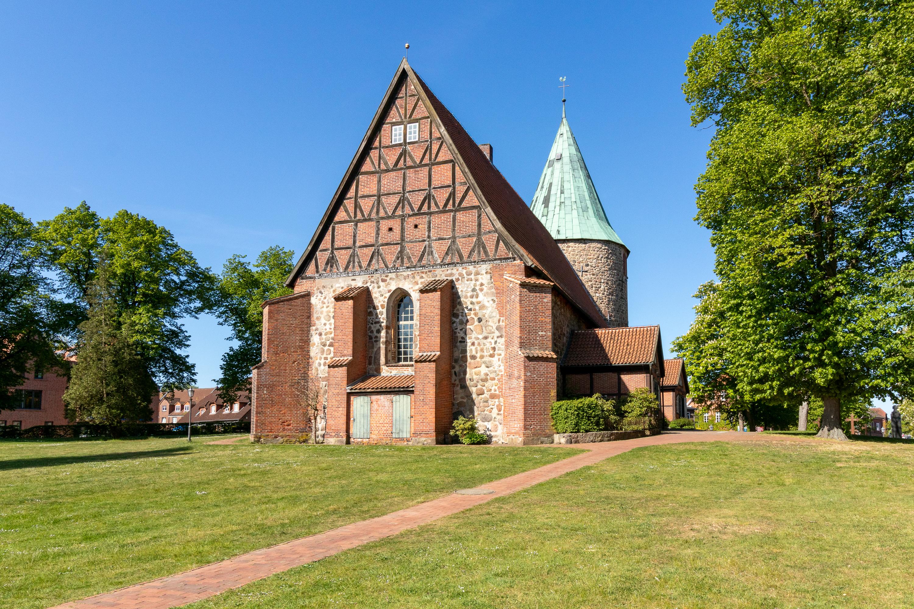 Kirche St. Johannis Salzhausen | Rückseite
