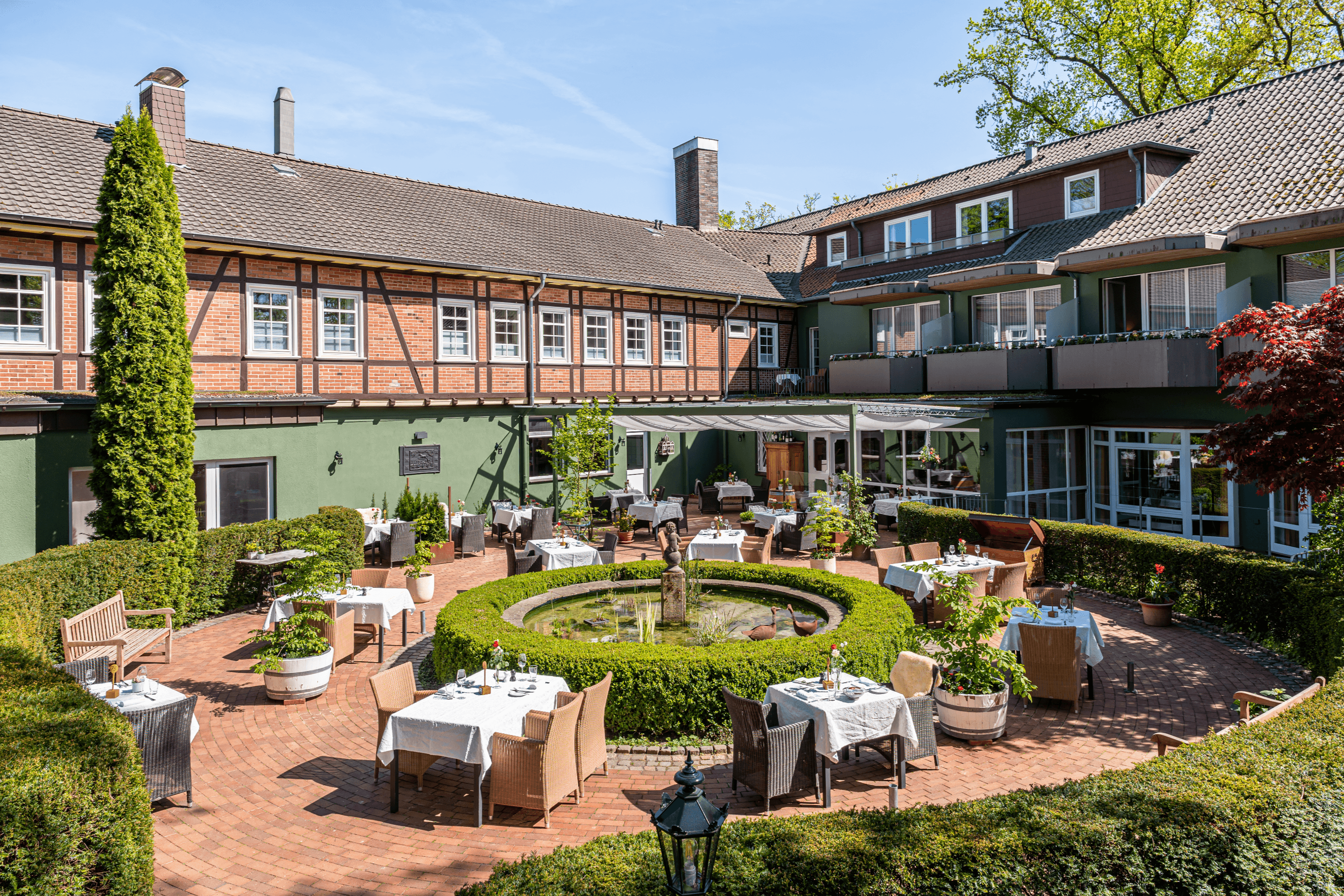 Gartenterrasse Niemeyers Romantik Posthotel Müden Örtze