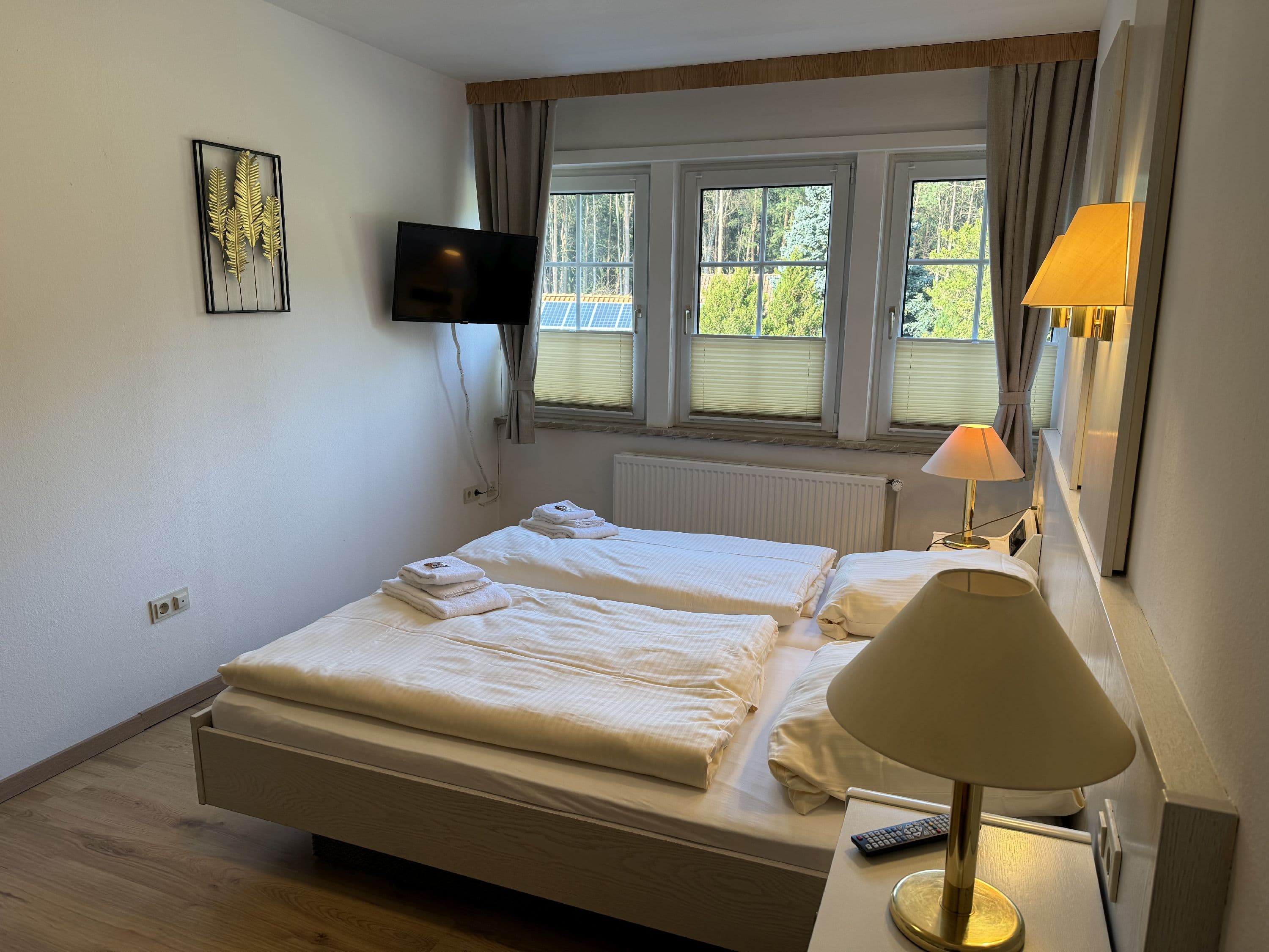 Blick ins Doppelzimmer Hotel Misselhorner Hof