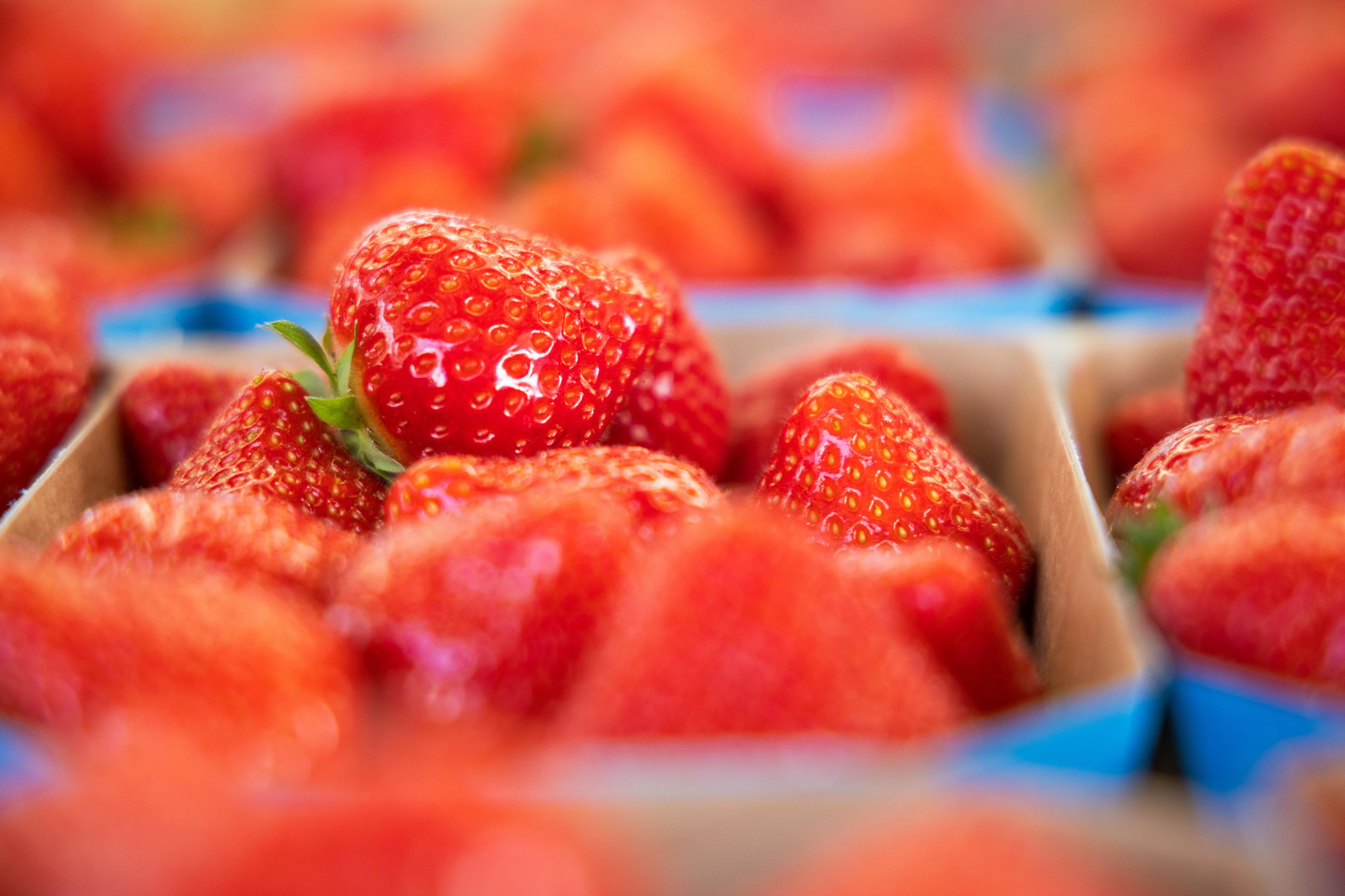 Wochenmarkt Erdbeeren