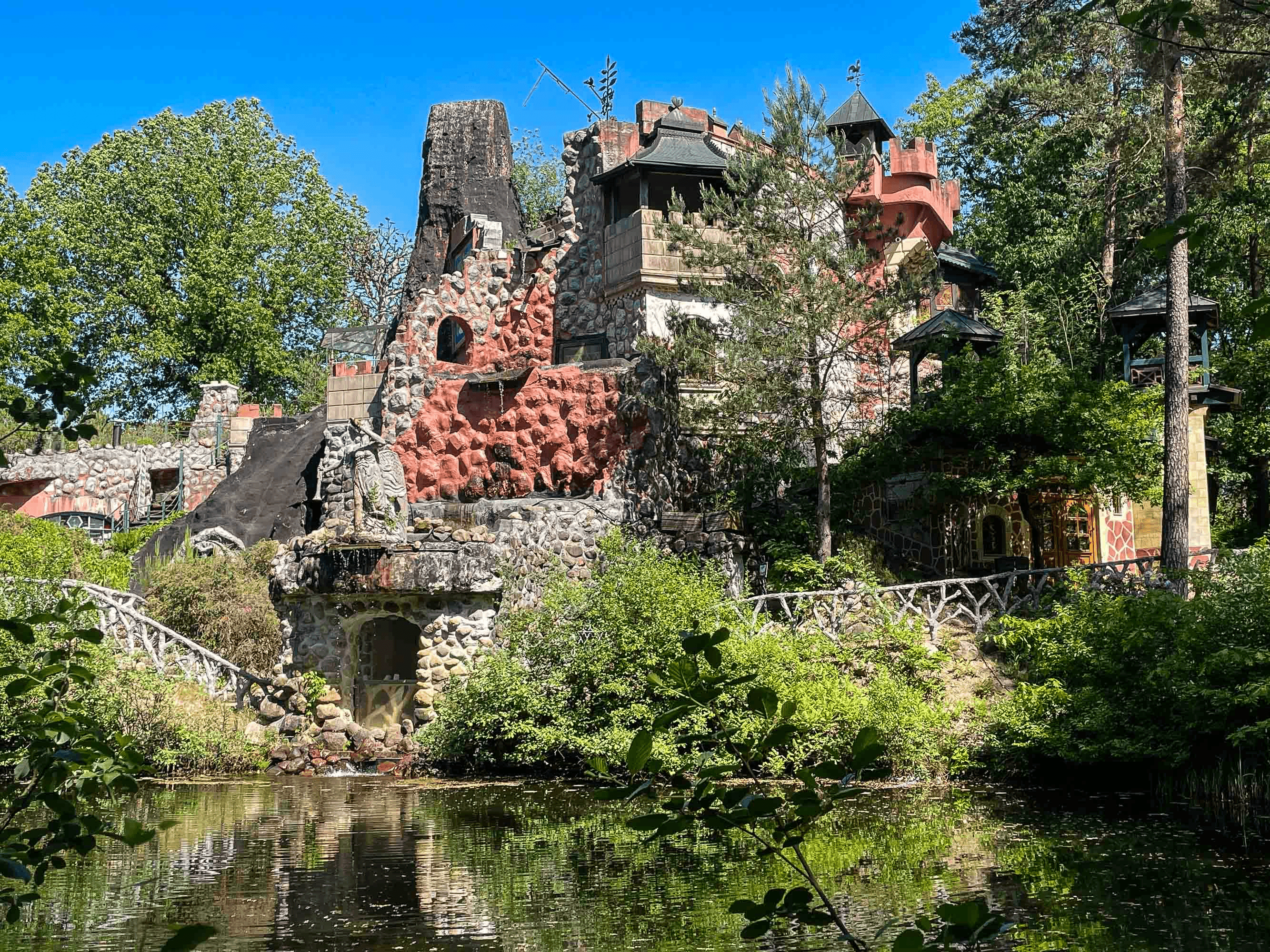 Die Iserhatsche ist eine Sehenswürdigkeit in Bispingen