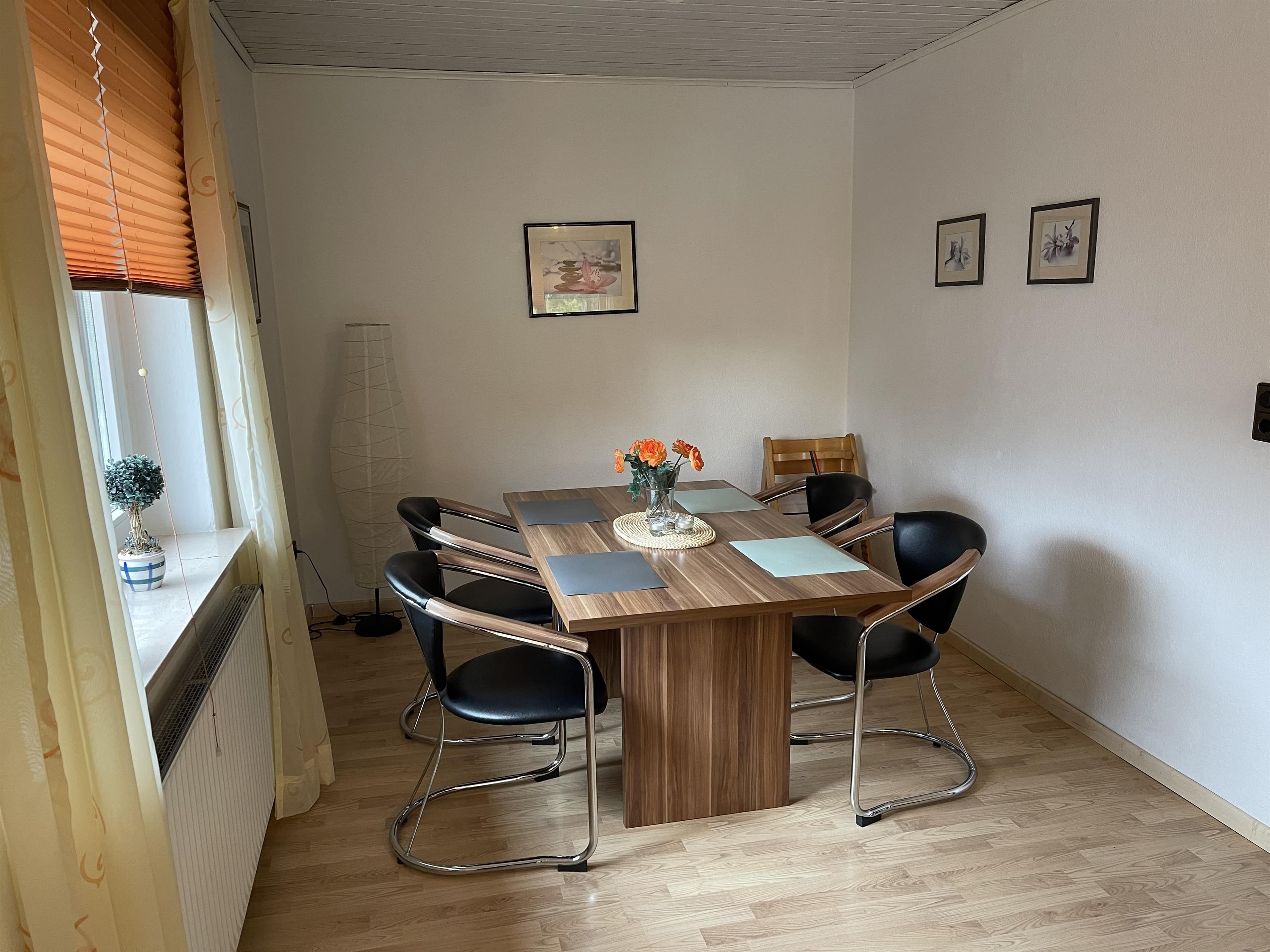 Ferienwohnung Regina Munster Essbereich