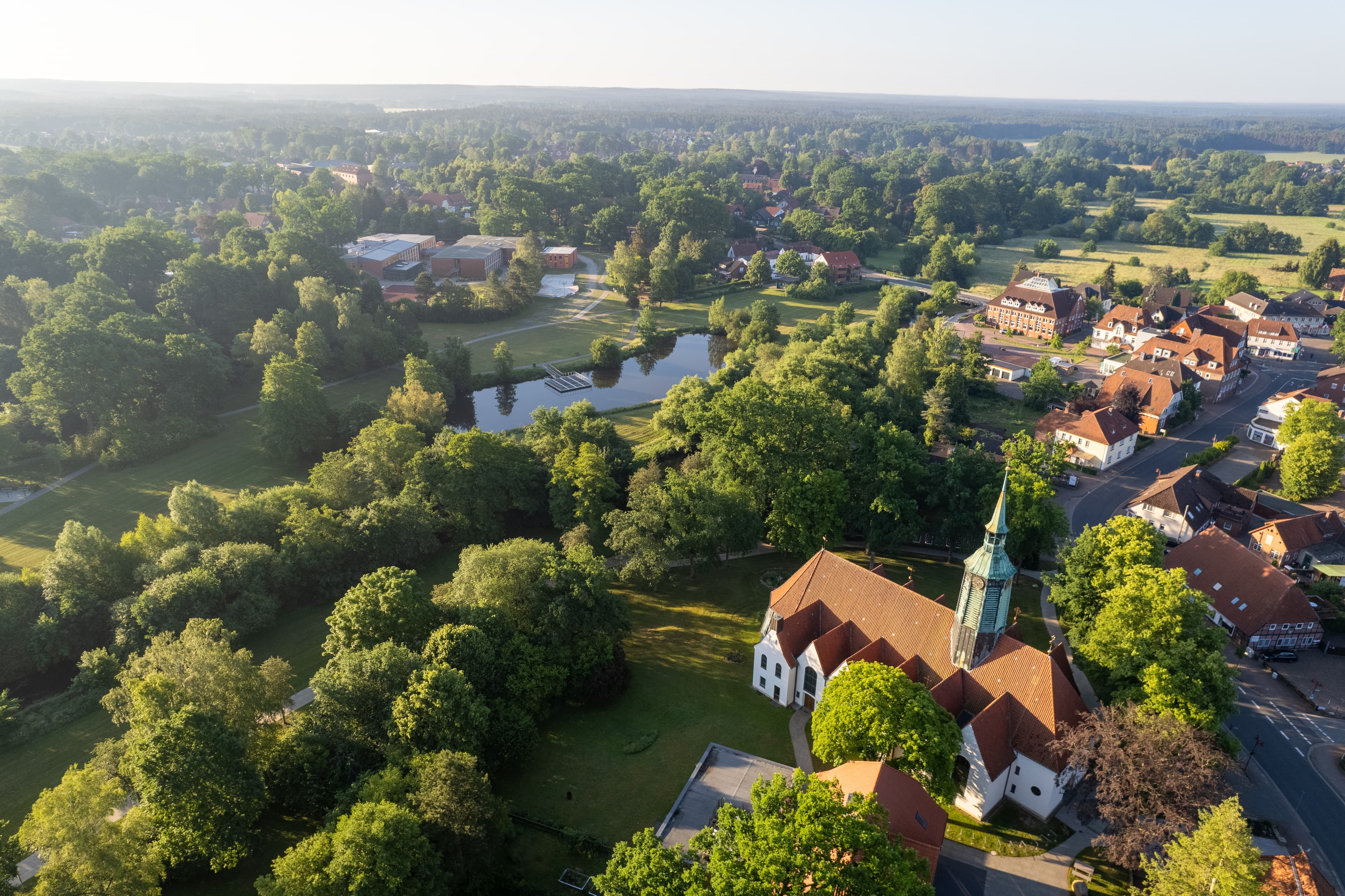 Luftaufnahme des Örtzeparks in Hermannsburg
