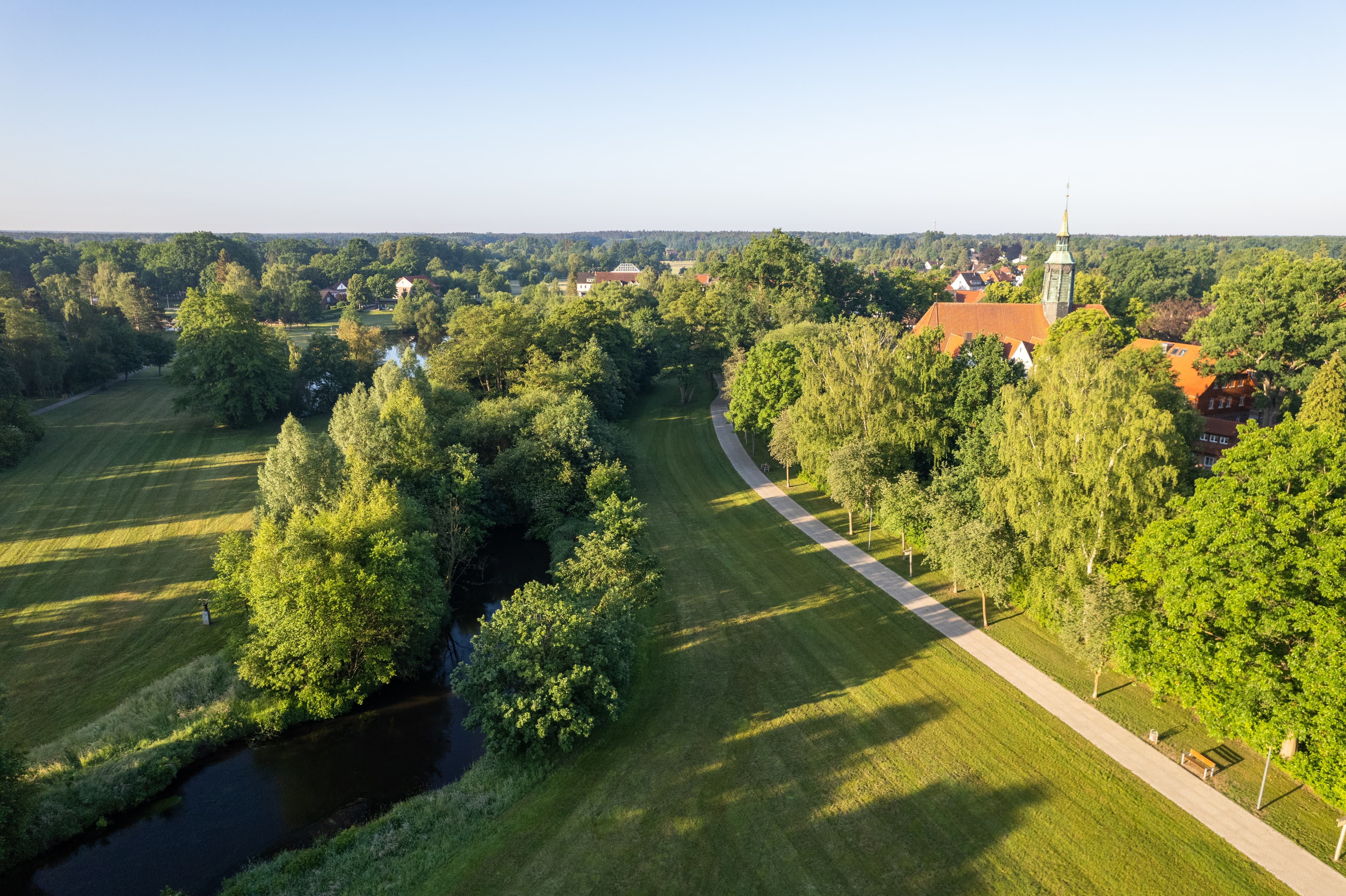 Luftaufnahme des Örtzeparks in Hermannsburg