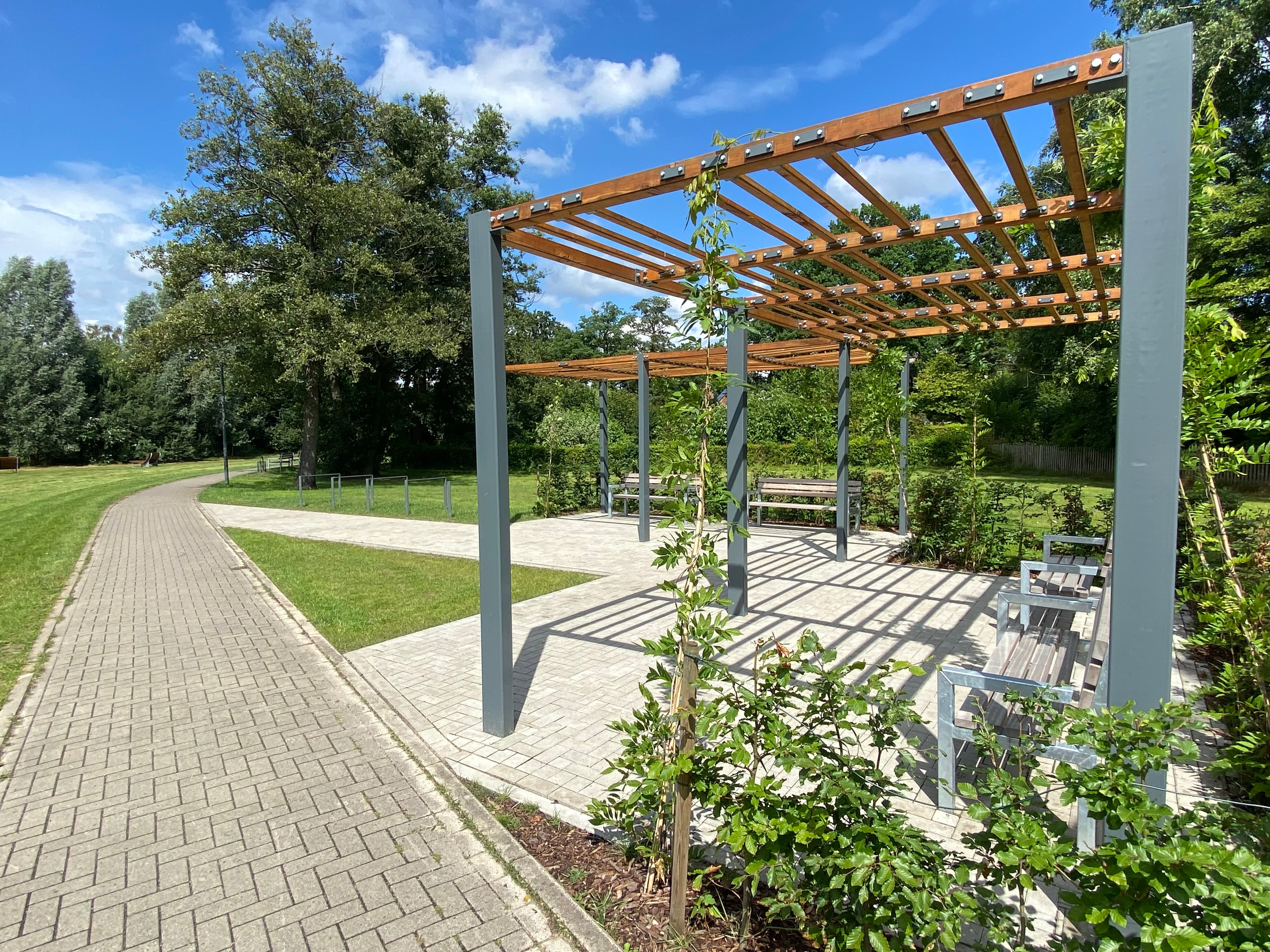 Sitzgelegenheit im Örtzepark in Hermannsburg