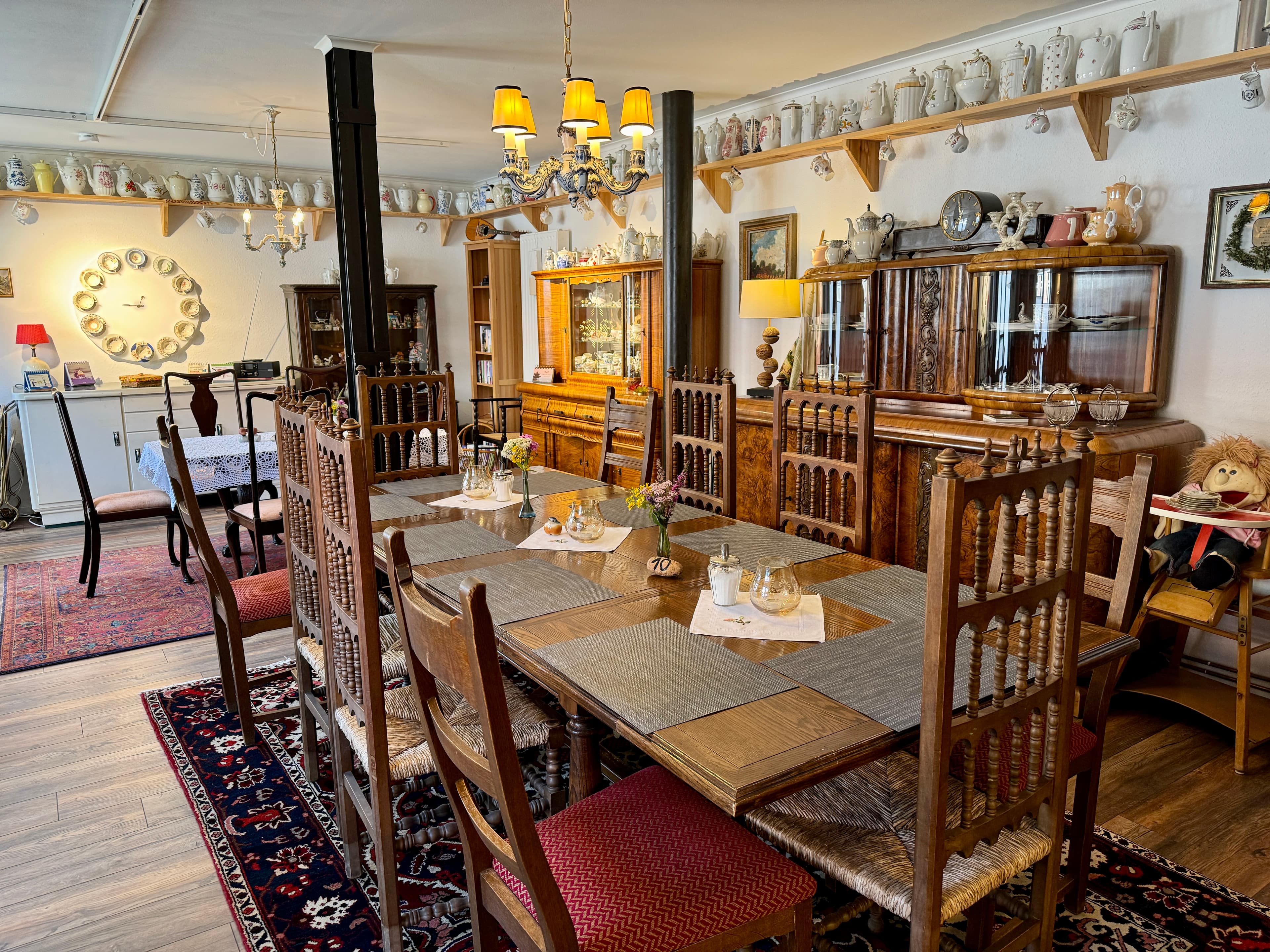 Sitzgruppe im Antik Cafe Müden Örtze