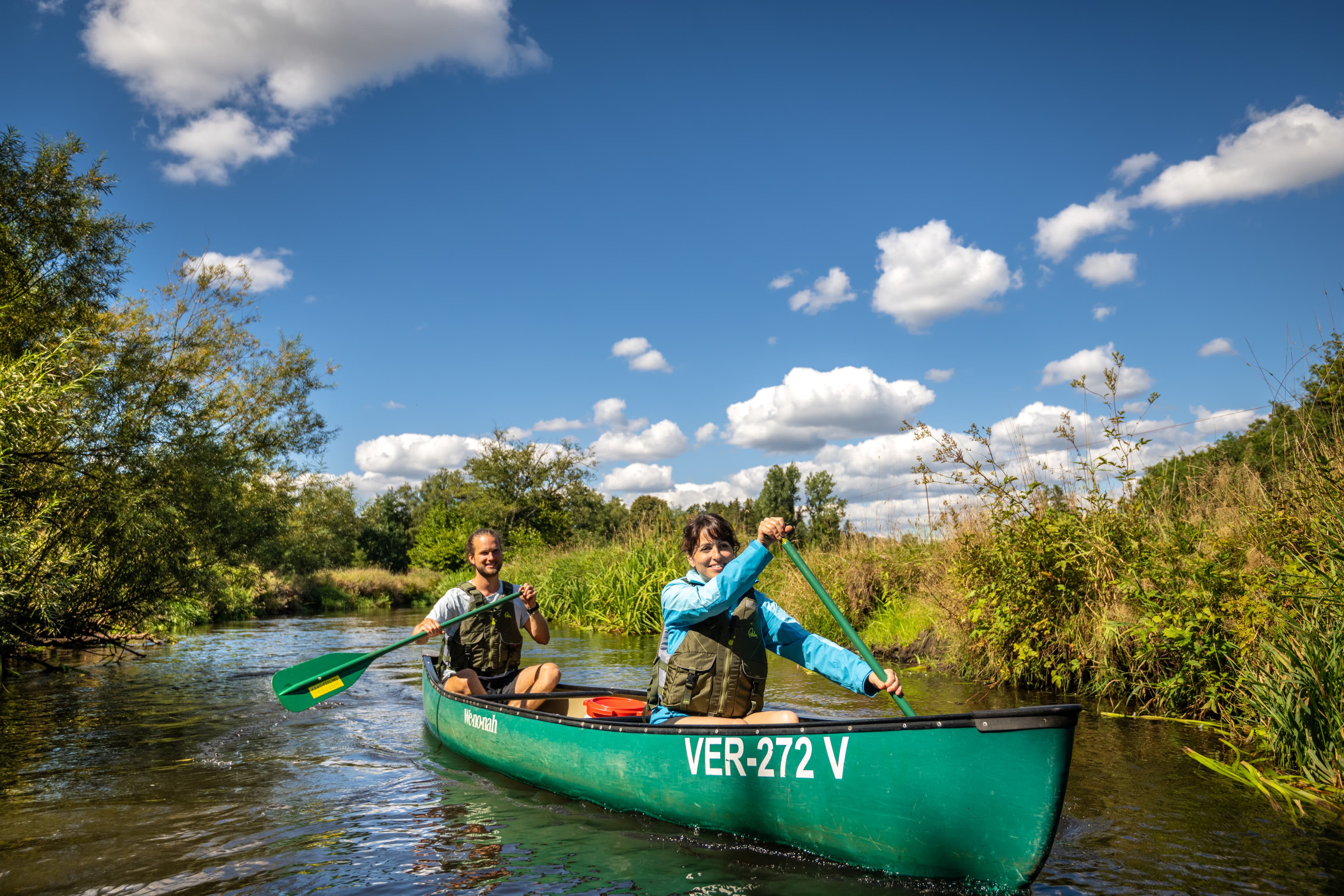 Kanufahren auf der Örtze bei Hermannsburg in der Lüneburger Heide