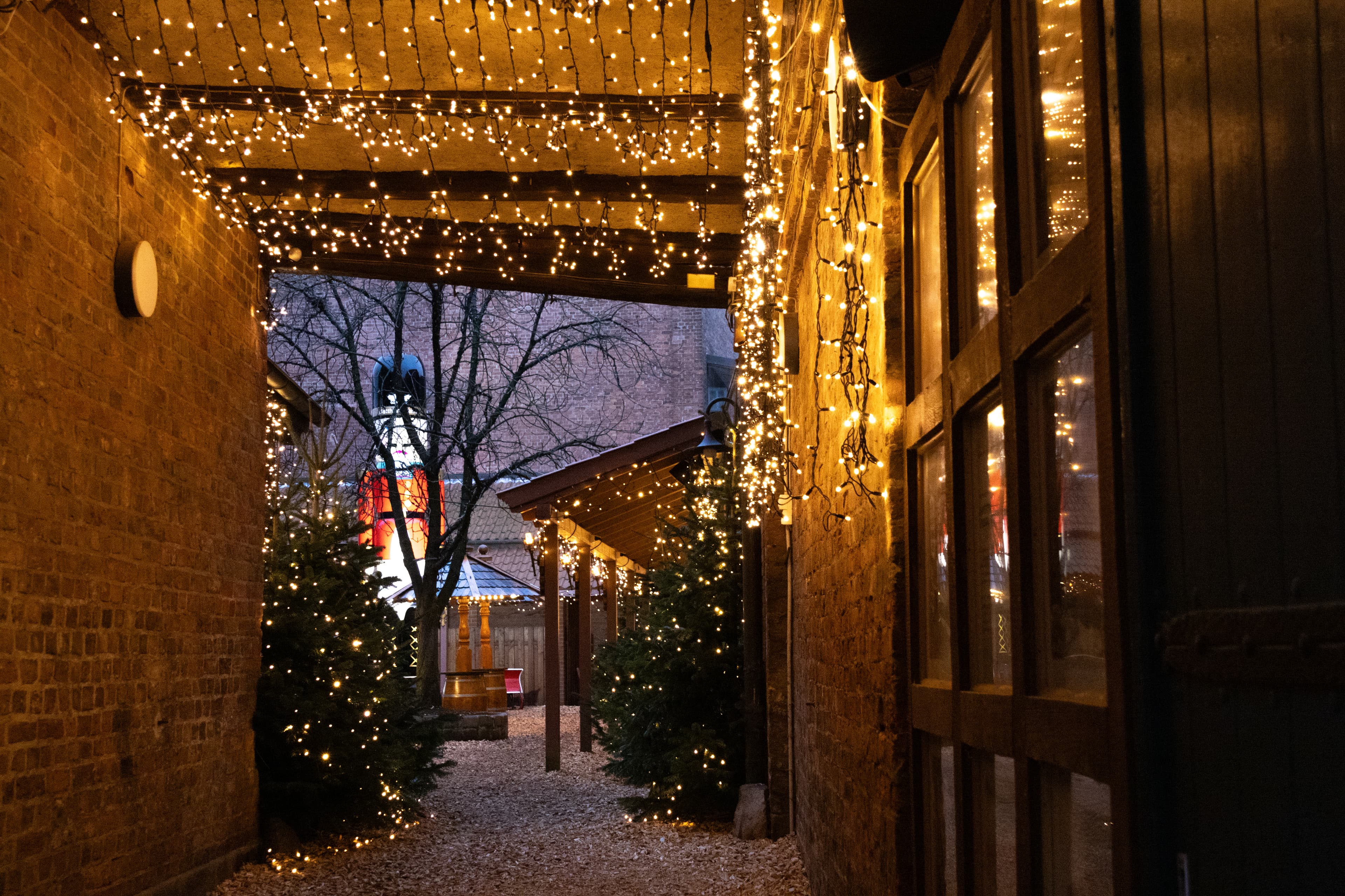 Weihnachtsmarkt zur Krone in Lüneburg Hinterhof