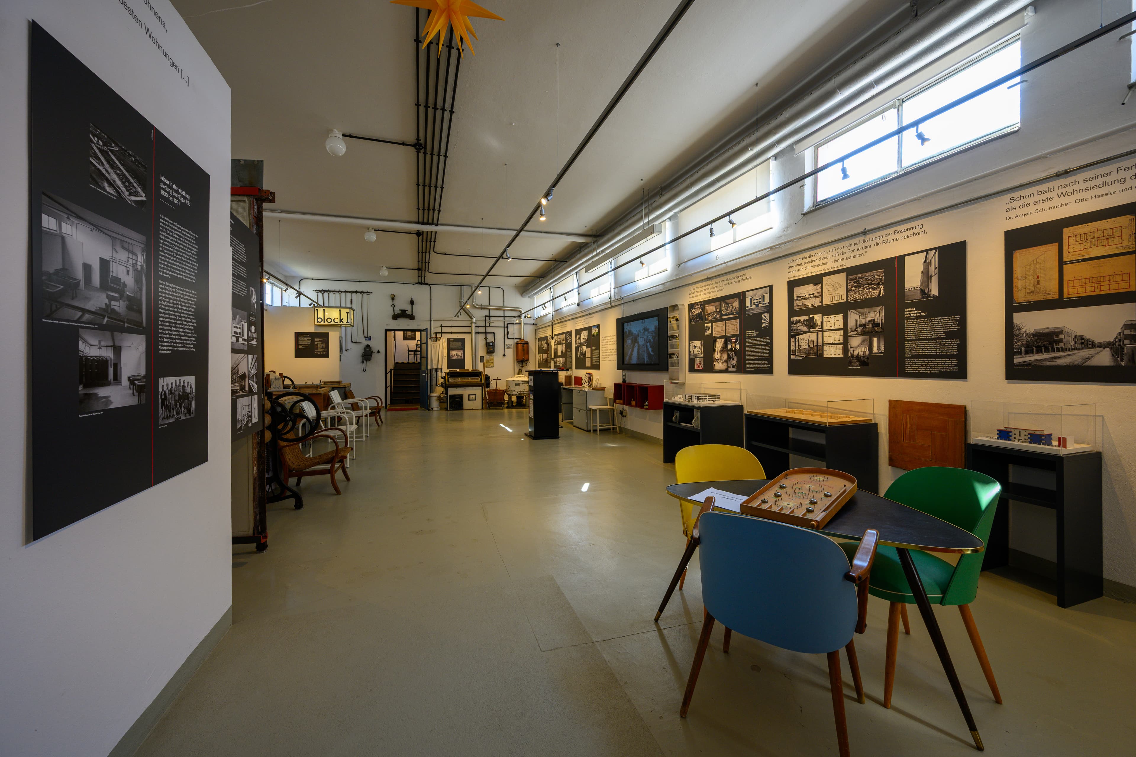 Ausstellungsraum im Otto Haesler Museum in Celle