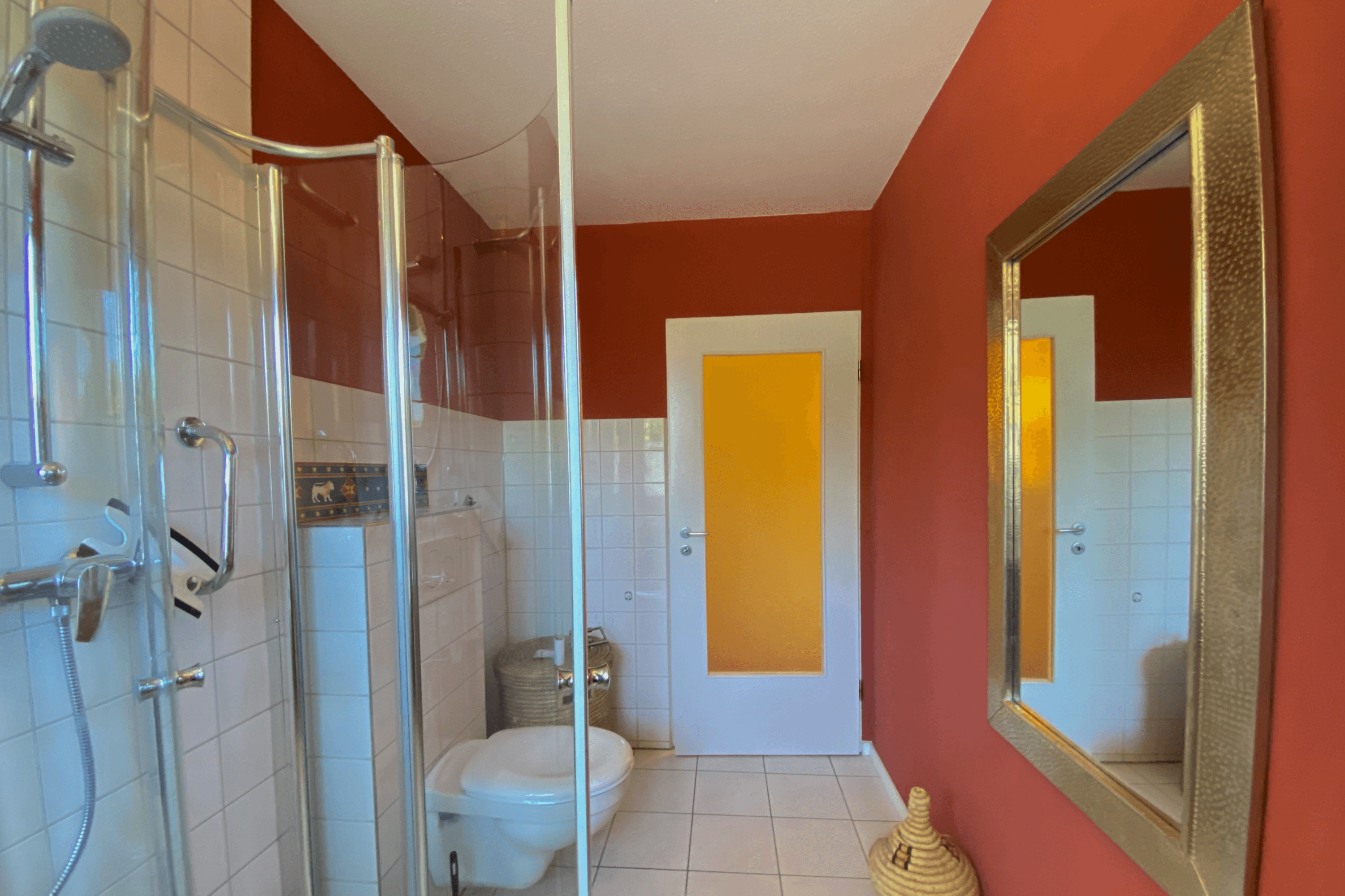 Badezimmer in der Ferienwohnung Heide-Tukkul in Hermannsburg