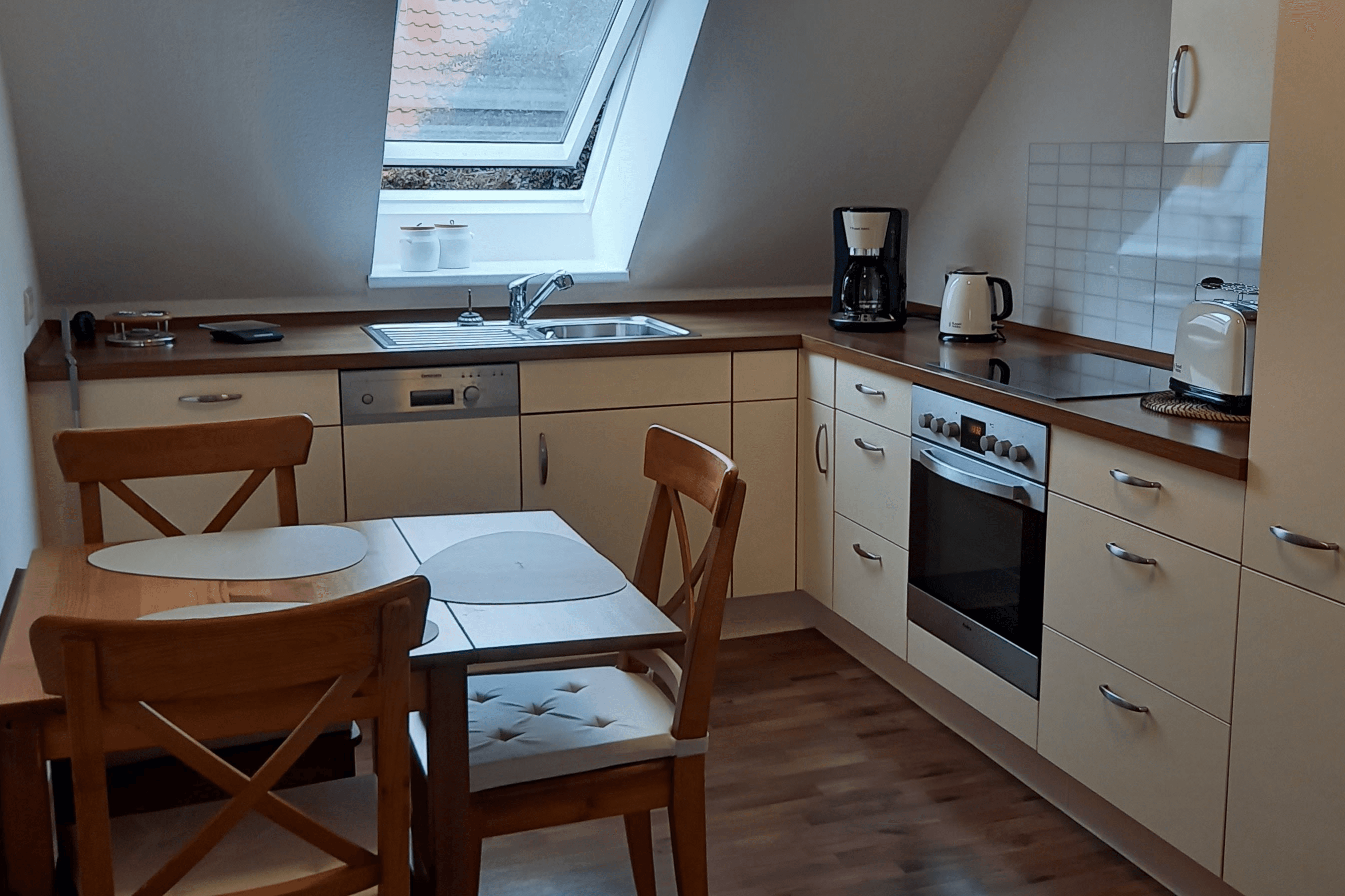 Küche in Nolte's Ferienwohnung Bröckel