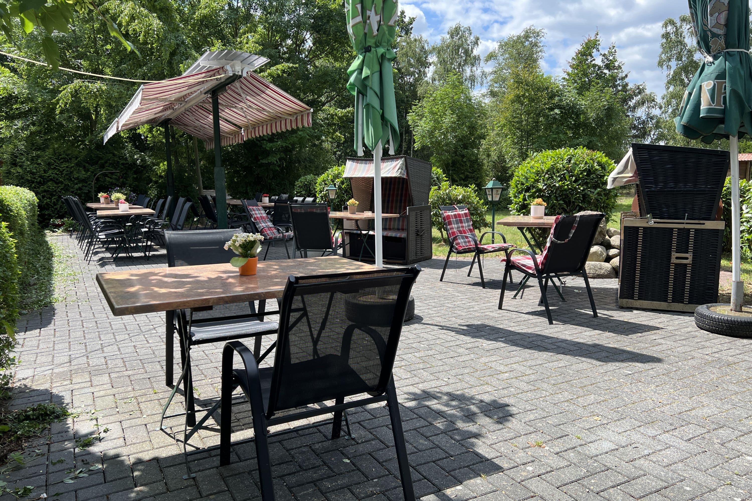 Terrasse am Hotel Landgasthof Allerparadies Langlingen
