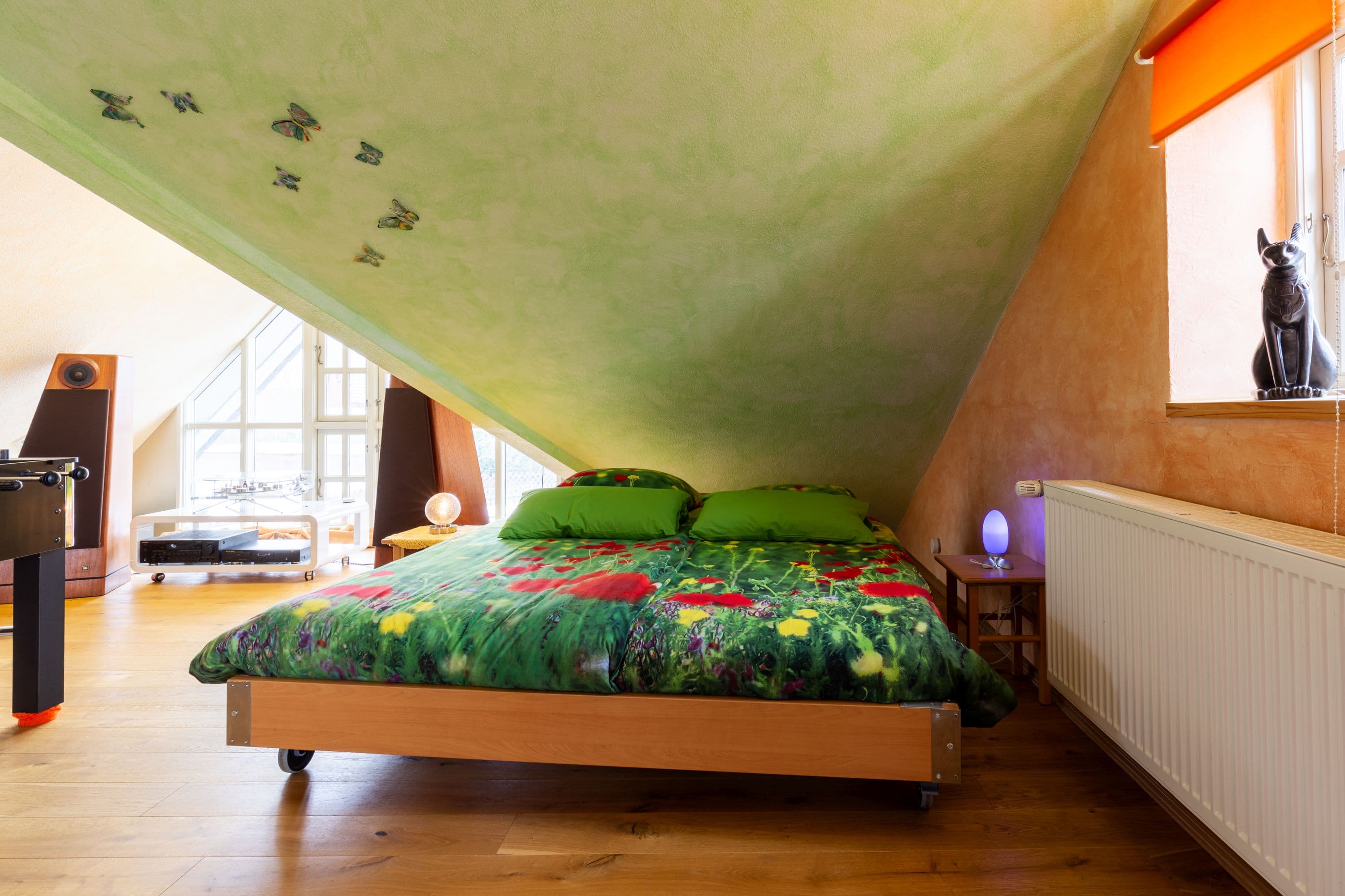 Doppelbett in der Ferienwohnung Fischer