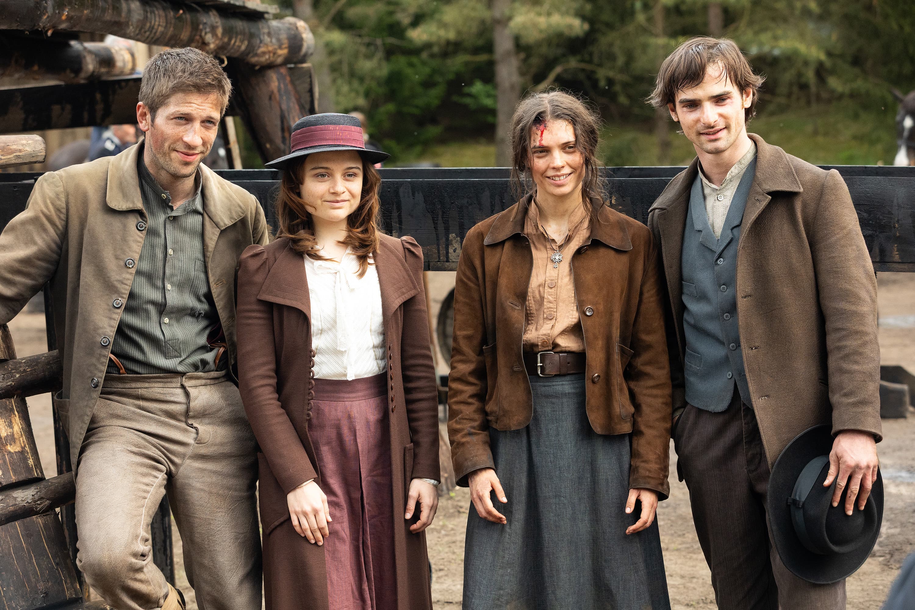 Weltstars in der Heide: Die Hauptdarsteller der ARD Serie Schwarzes Gold