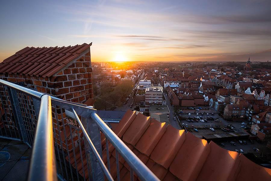 Sonnenuntergang am Wasserturm in Lüneburg
