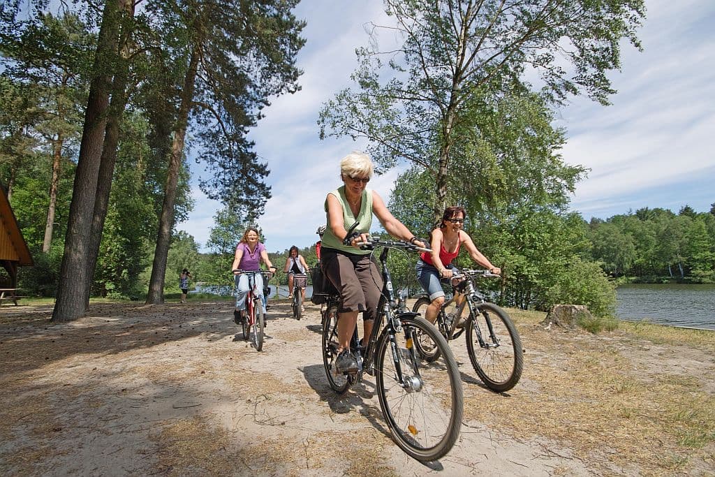 Radfahren um den Hardausee