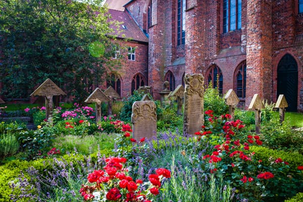 der Friedhof im Inneren des Klosters Ebstorf