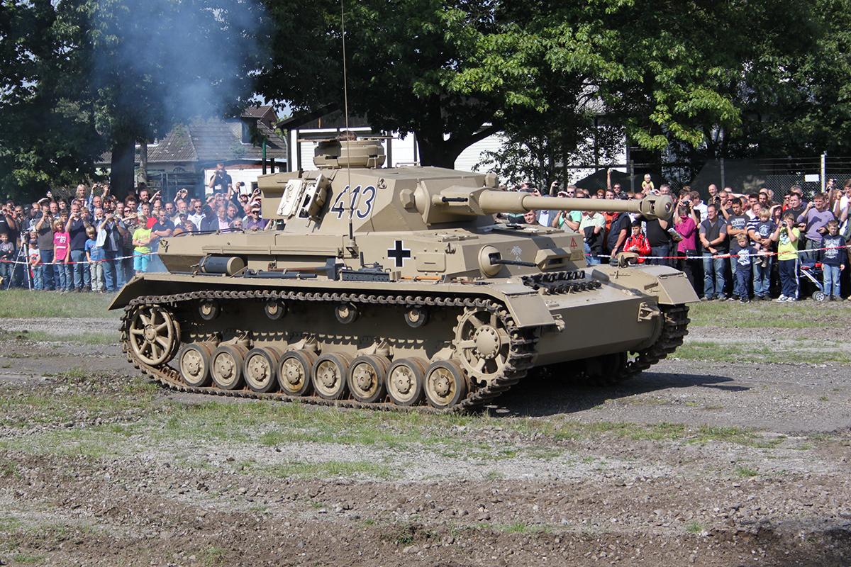 Panzer III bei Stahl auf der Heide