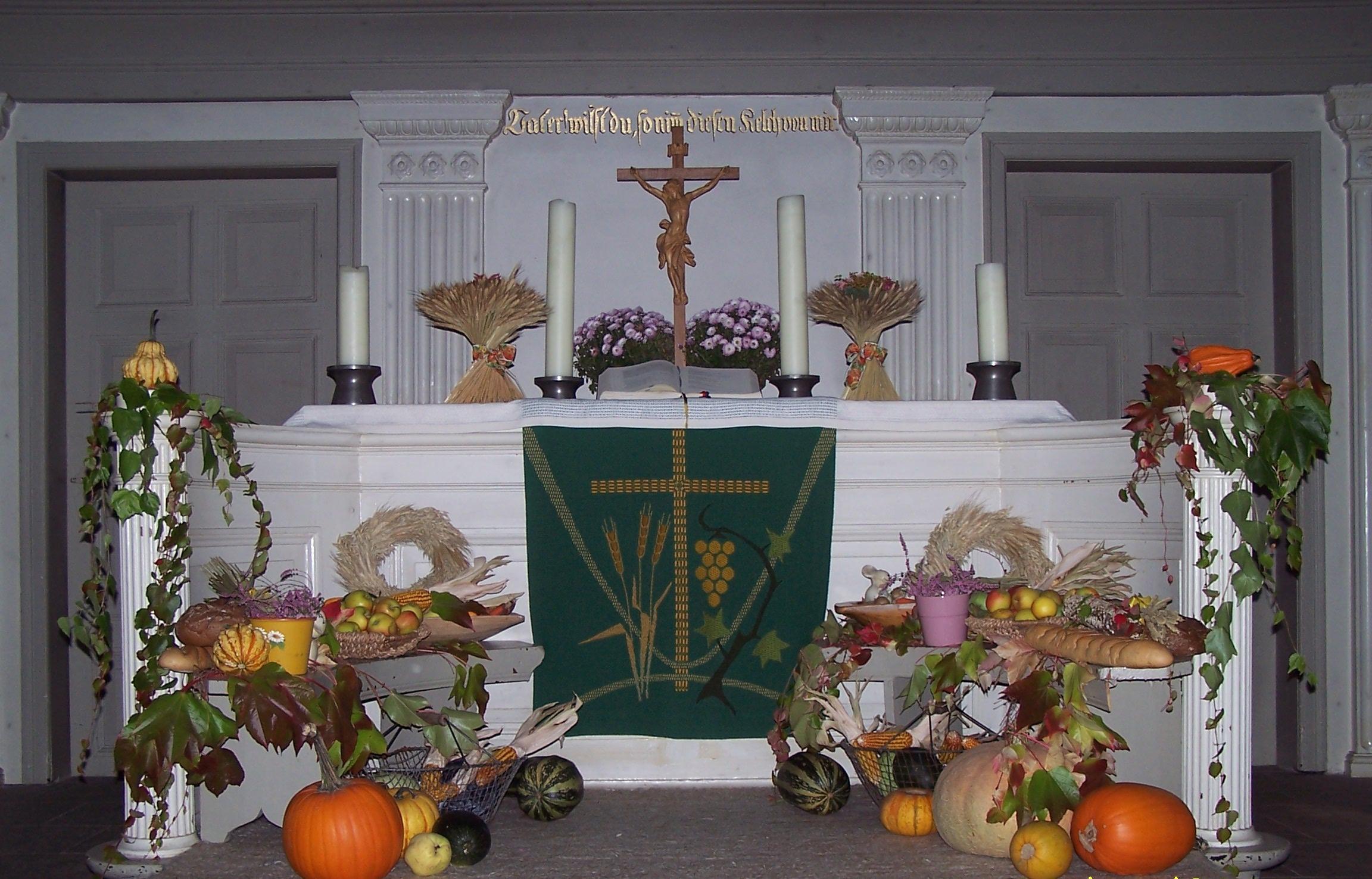 Altar zu Erntedank