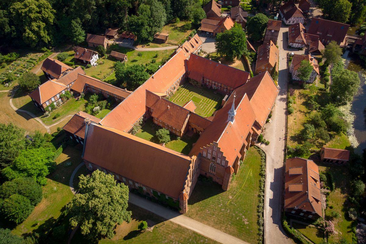 Das Kloster Wienhausen von oben