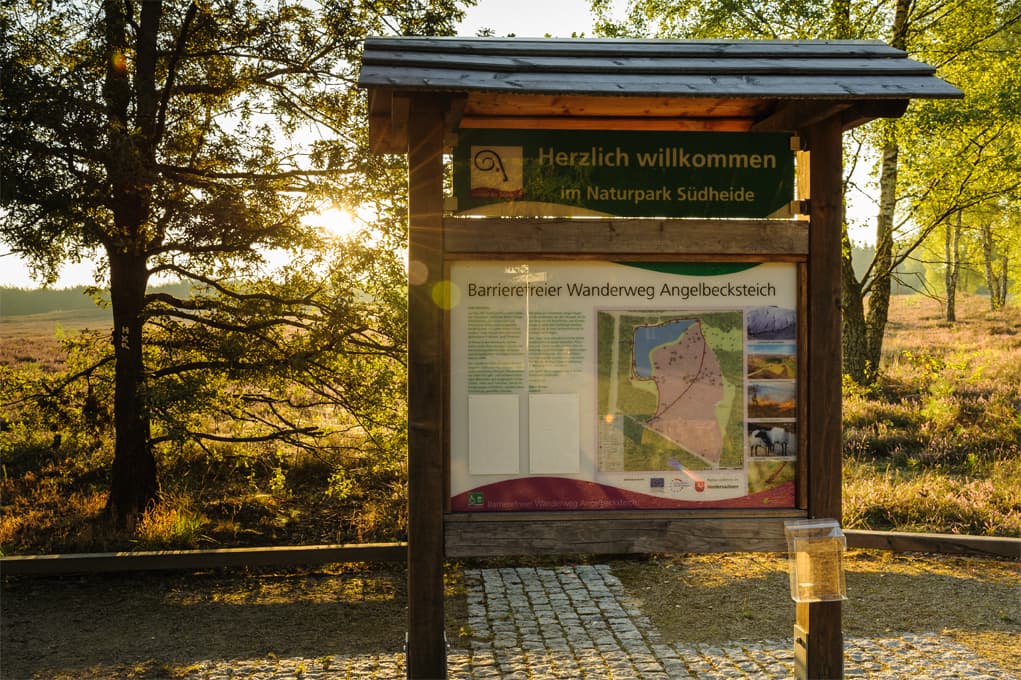 Infotafel im Naturpark Südheide