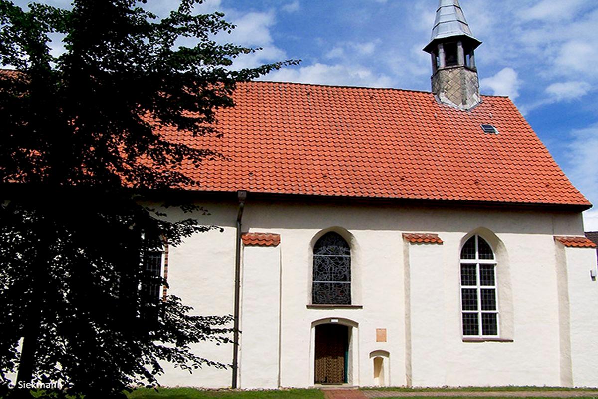 Marien-Kirche Bröckel