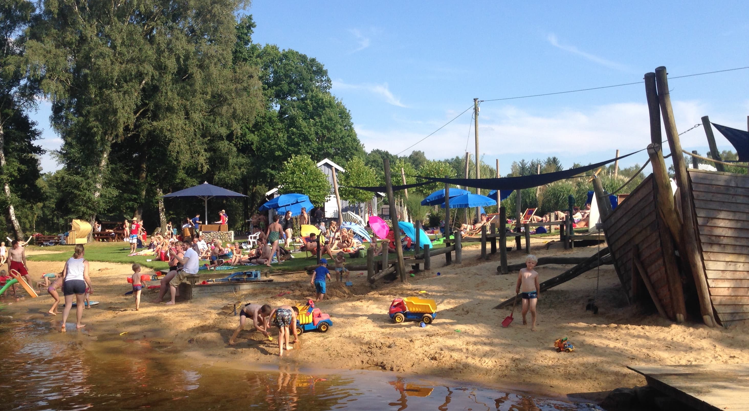 Spielplatz im Strandbad in Dorfmark